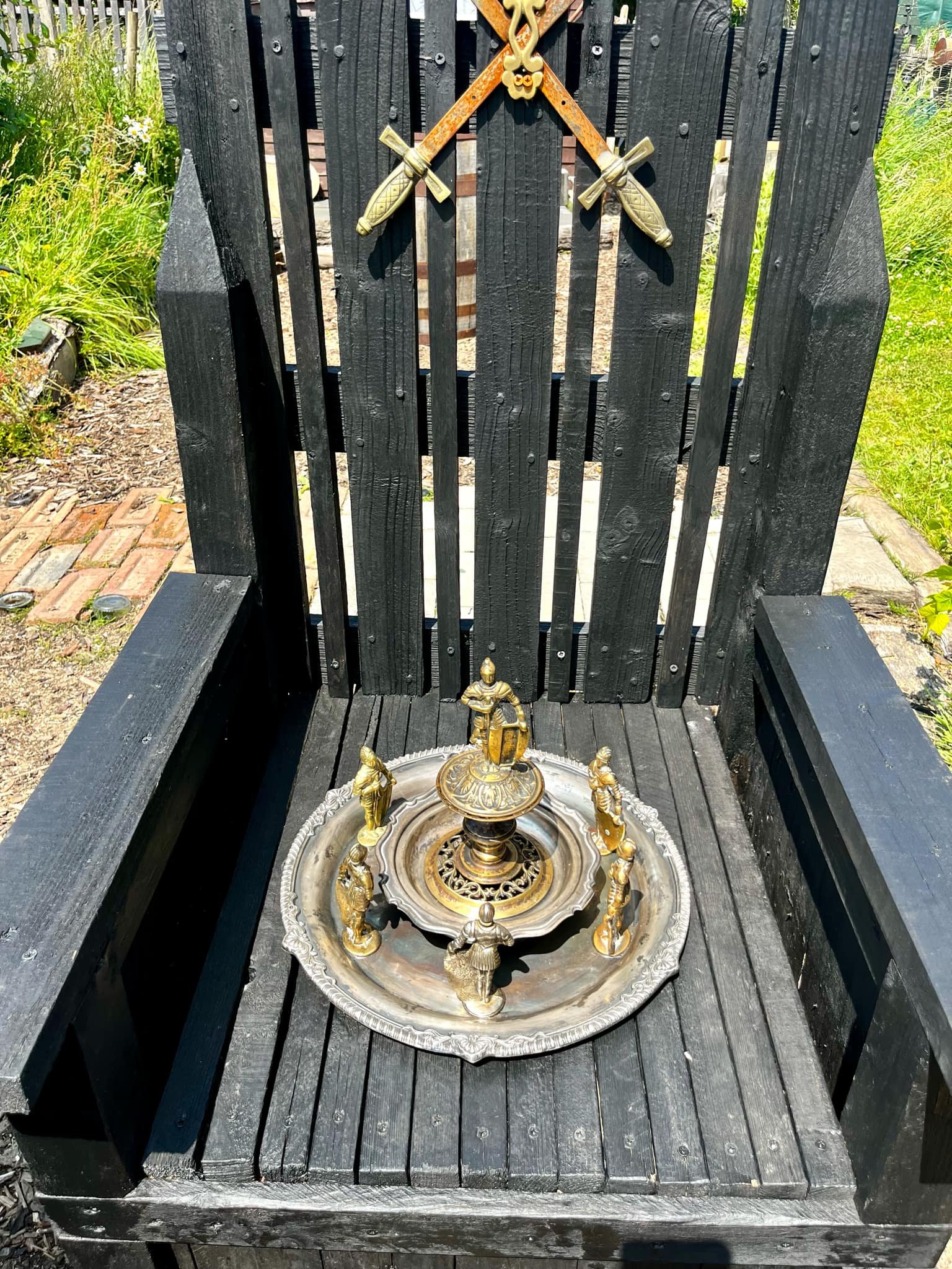 King Arthur Antique Roundtable Brass Art