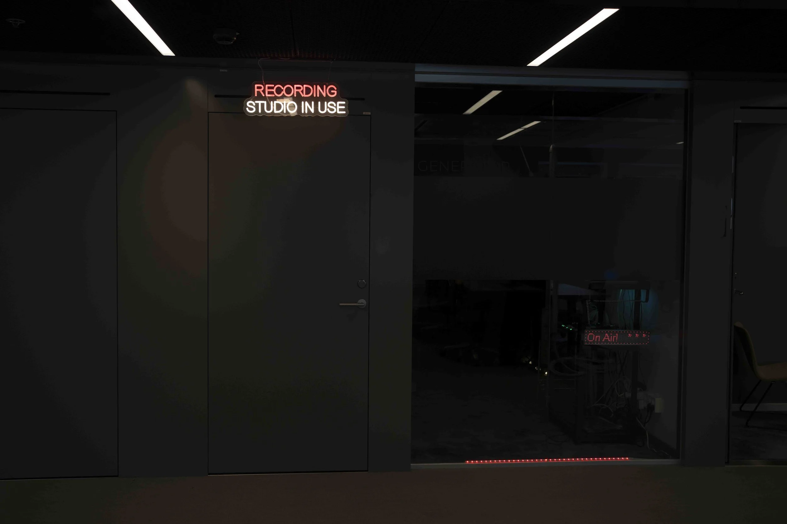 Traoz_Podcast-Studio_Sofo-9.jpg
