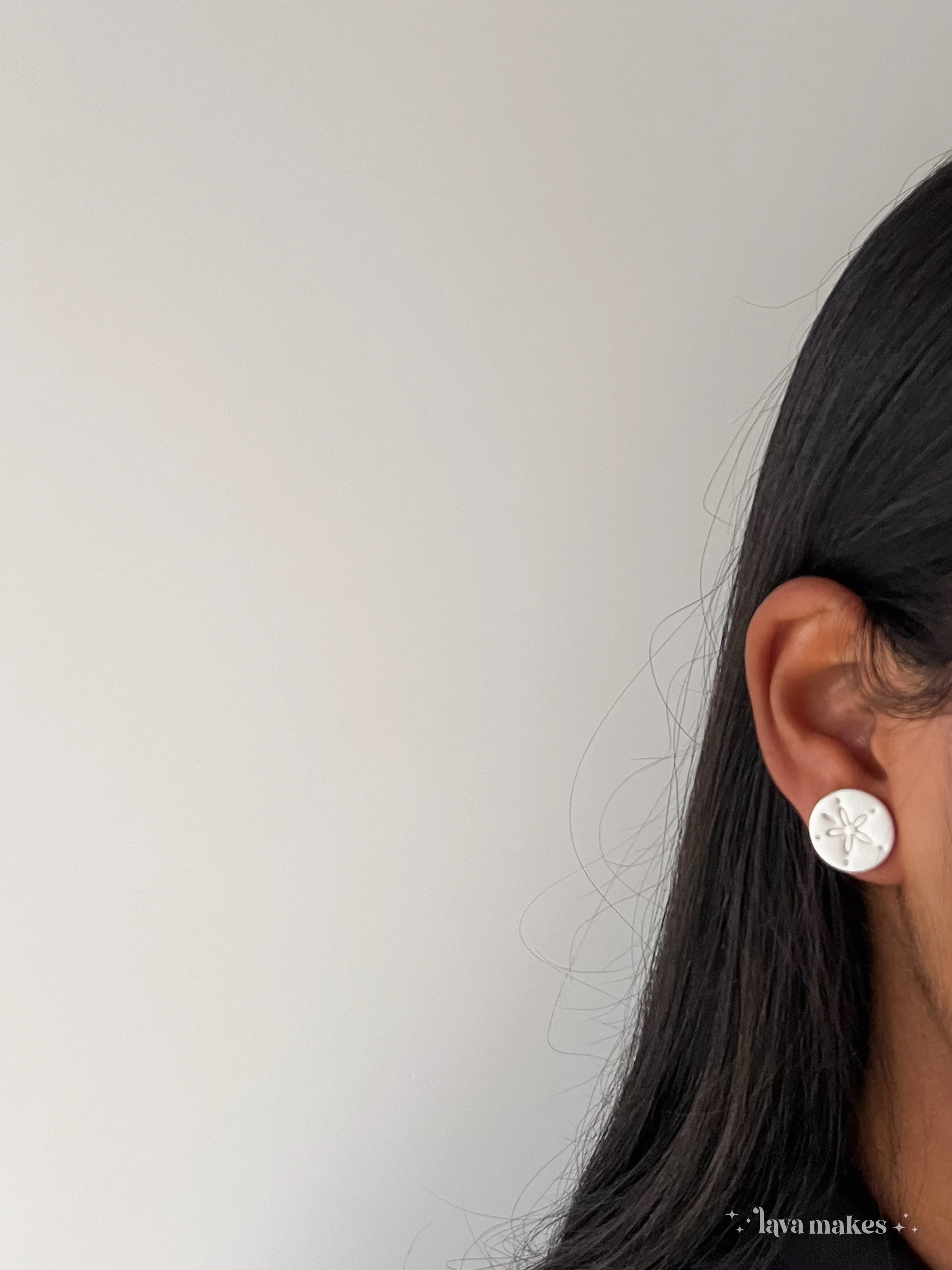 Lava-Makes-Polymer-Clay-Earrings-Medium-Sized-Sand-Dollar-White-3.jpg