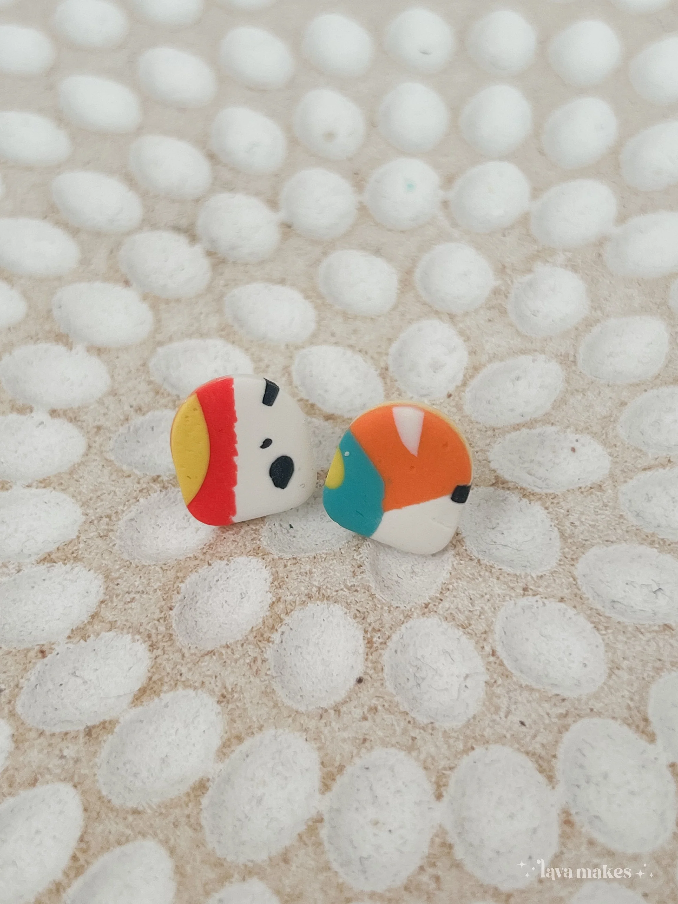 Lava-Makes-Polymer-Clay-Earrings-Abstract-Arch-Studs-Abstract-Print-2.4.jpg
