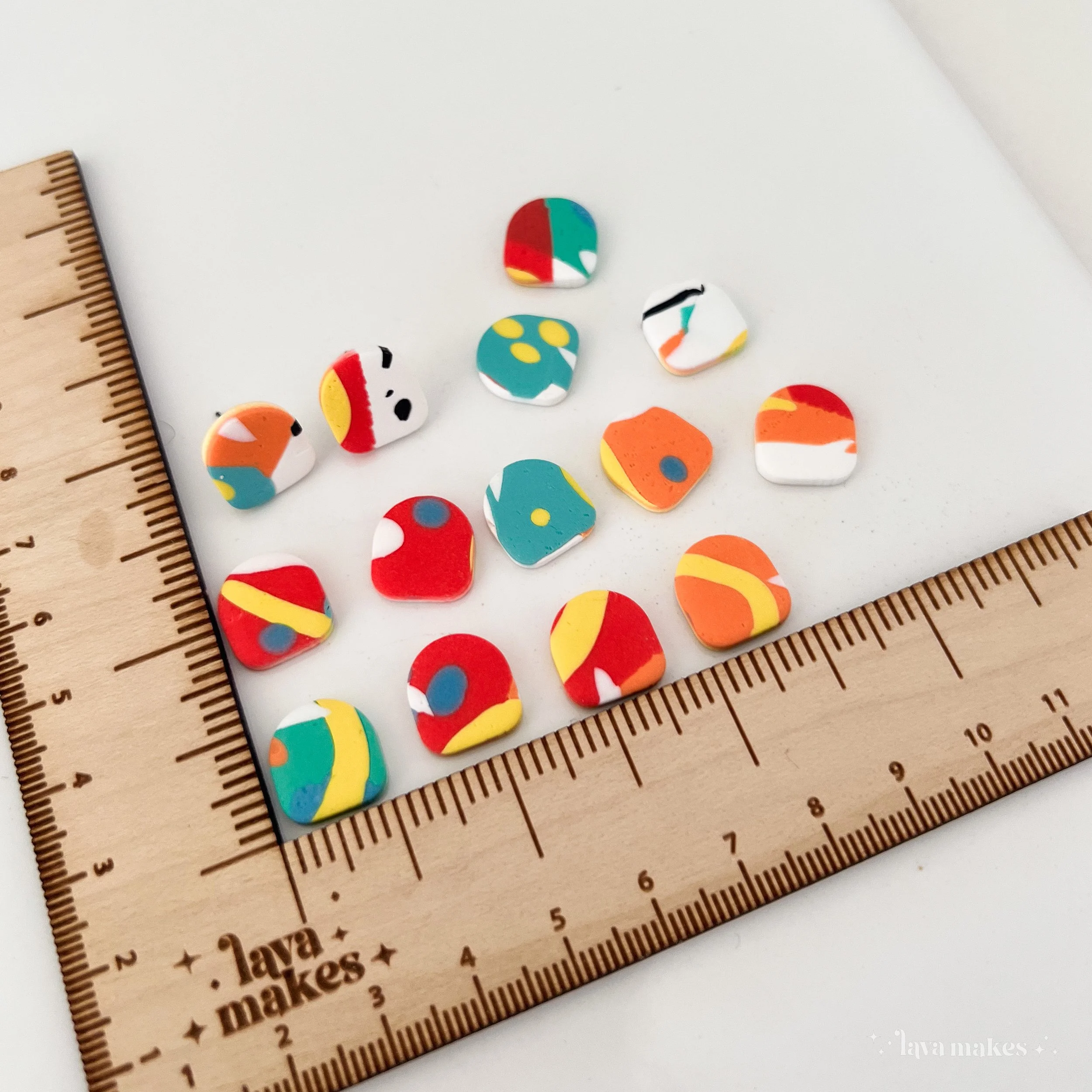 Lava-Makes-Polymer-Clay-Earrings-Abstract-Arch-Studs-Abstract-Print-1.1.jpg