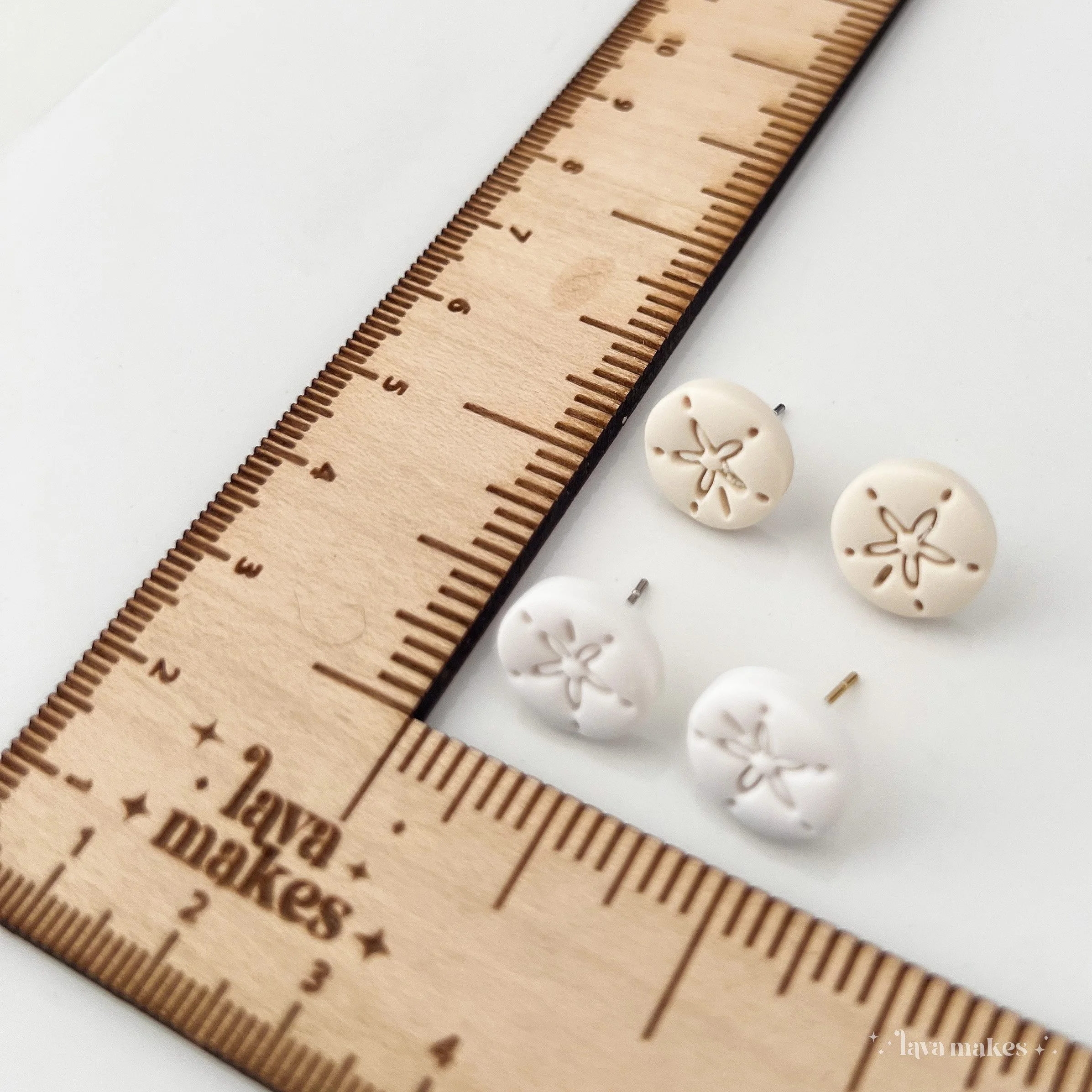 Lava-Makes-Polymer-Clay-Earrings-Medium-Sized-Sand-Dollar-White-2.4.jpg