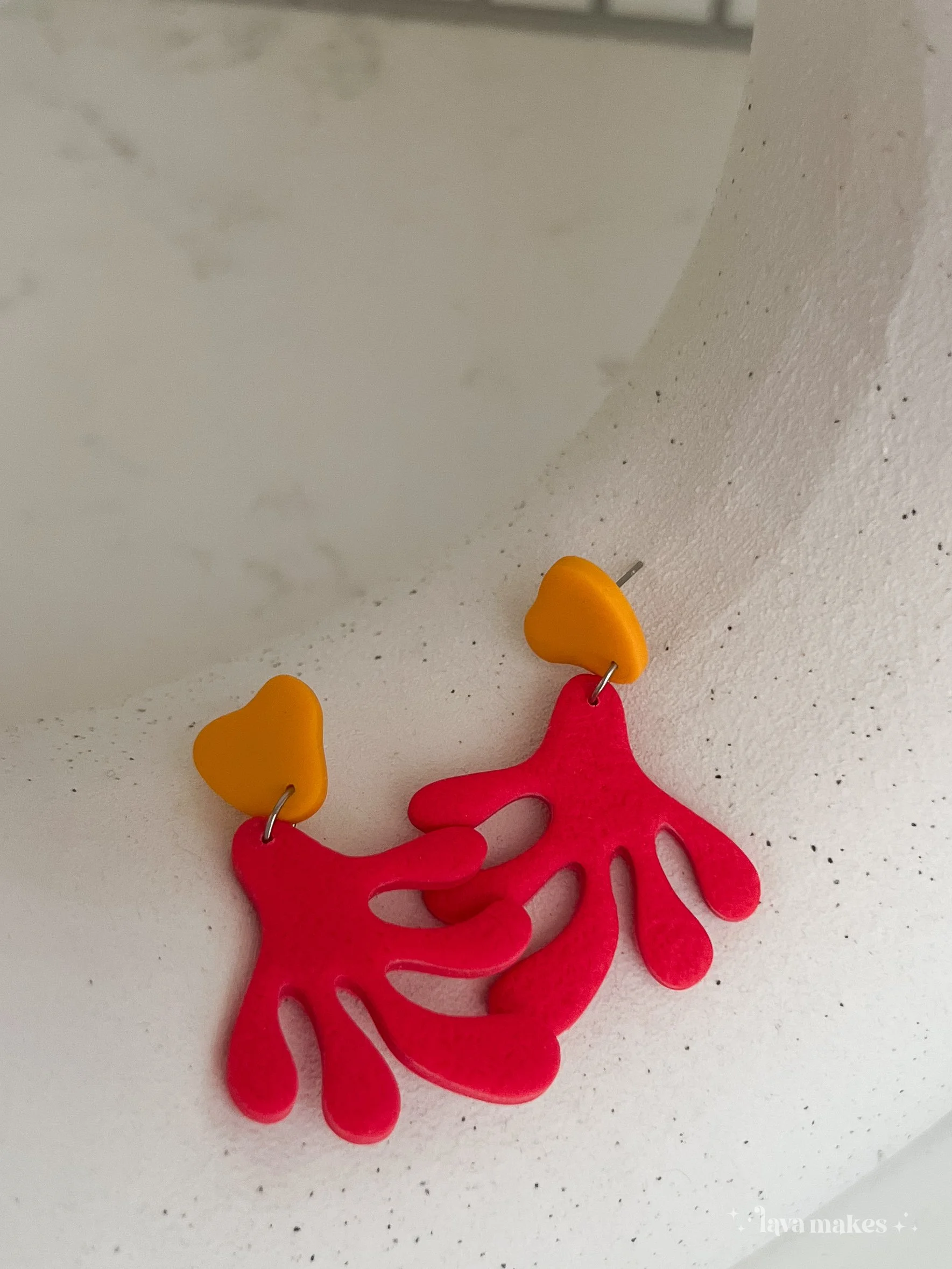 Lava-Makes-Polymer-Clay-Earrings-Dangling-Coral-Mango-Grapefruit-2.3.jpg