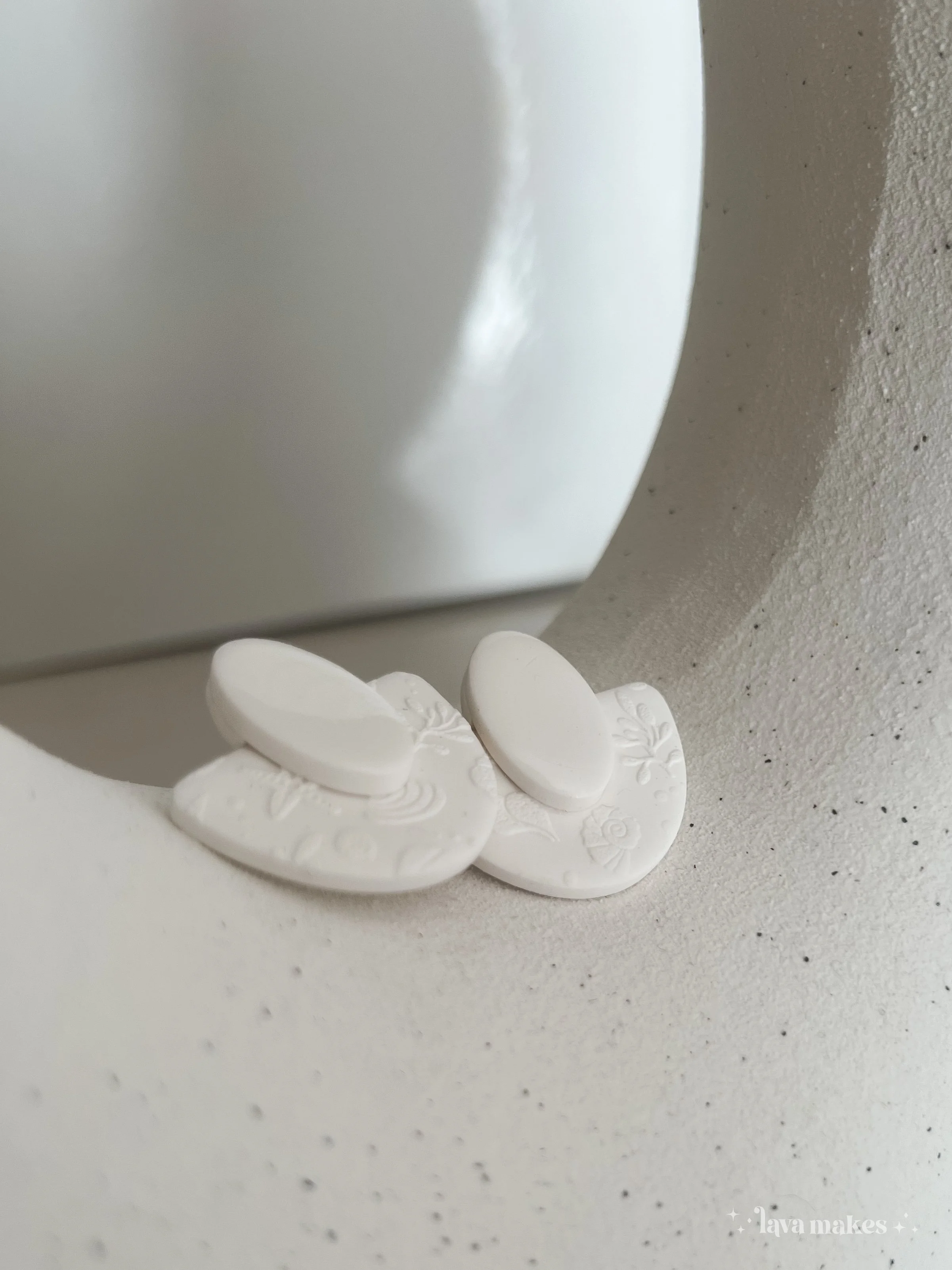 Lava-Makes-Polymer-Clay-Earrings-Soft-Geo-Semi-Circle-Oval-Studs-Textured-Resin-Gloss-White-2.11.jpg