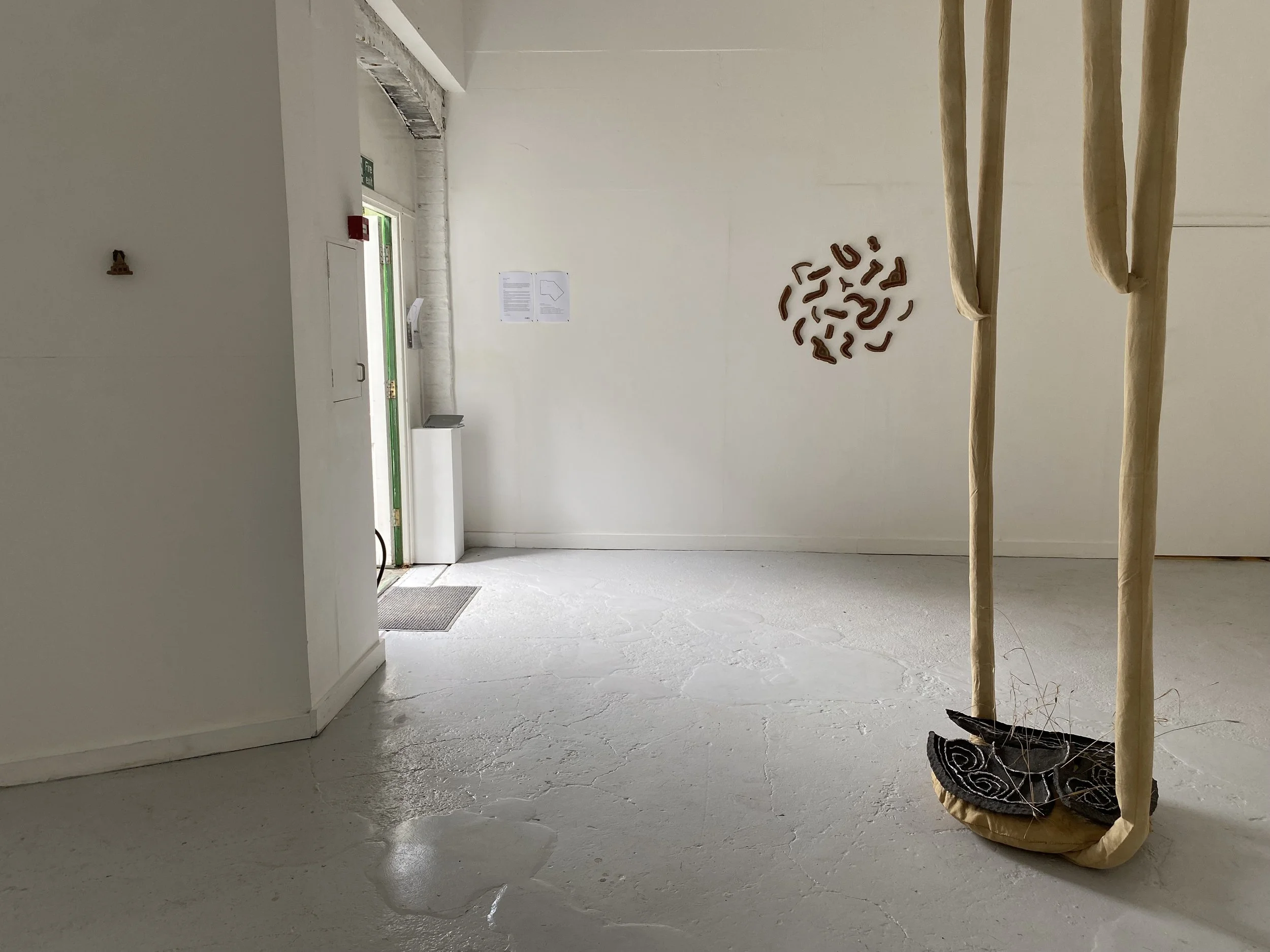 install shot with Shuart, Sarr, Ozengell.JPG