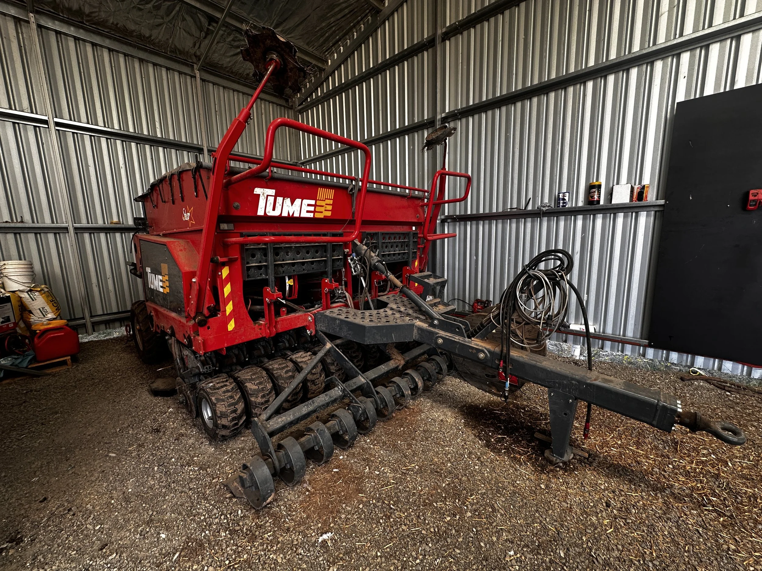 Andrew Hoopell using a Tume Nova Combi precision seed drill on his Victorian farming property.