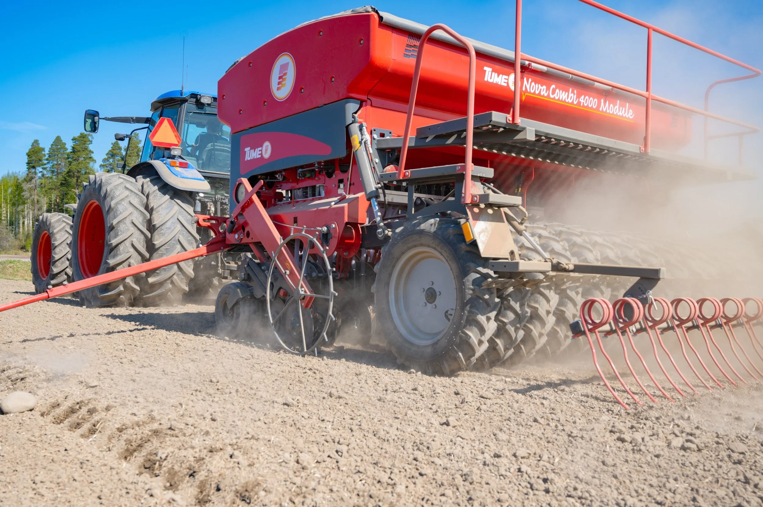 Nova Combi Seed Drill sowing using ground driven seed / fert metering wheel