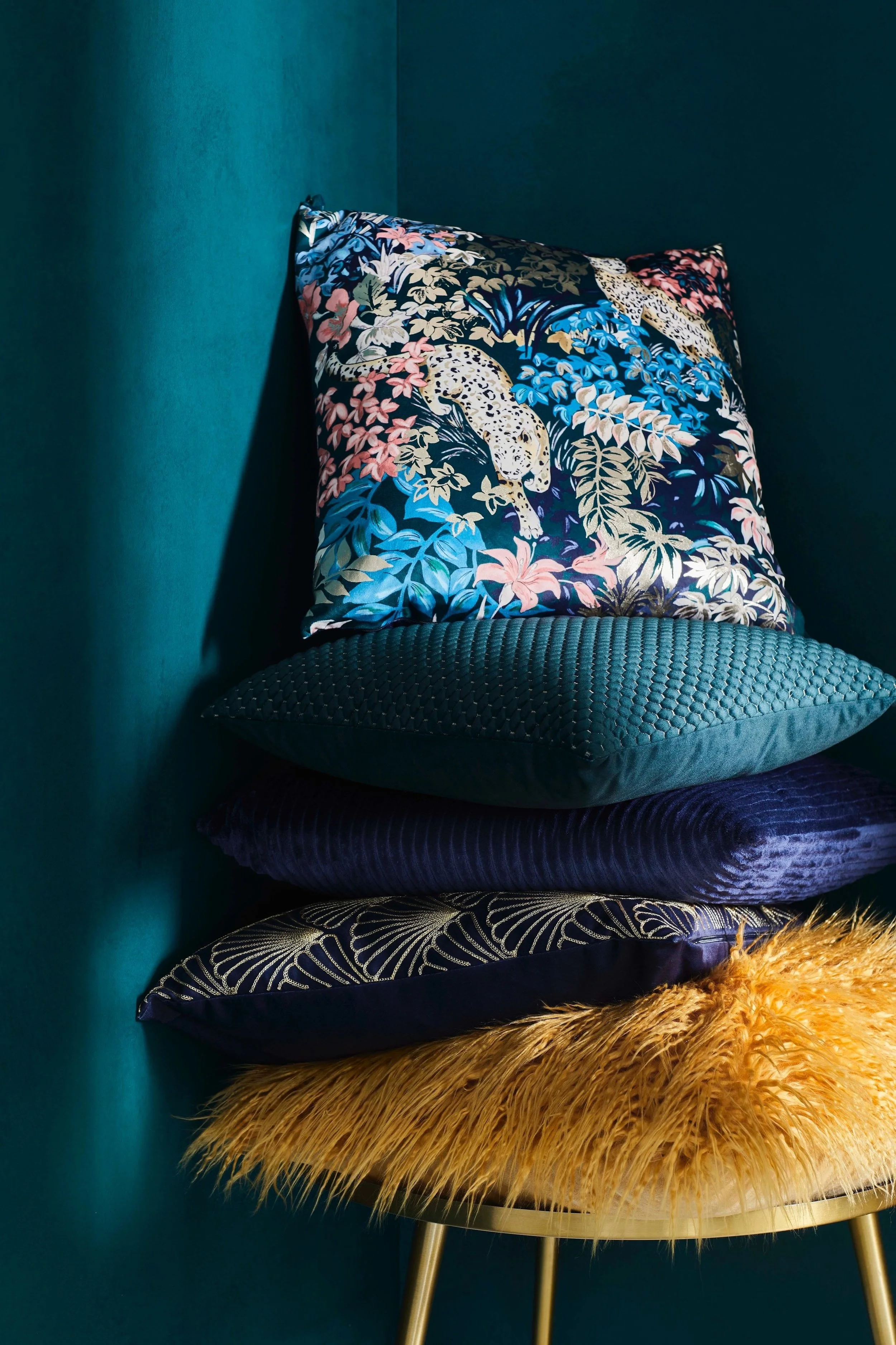 TESCOS-AW2020-GATSBY-SHOT-3-5084.jpg