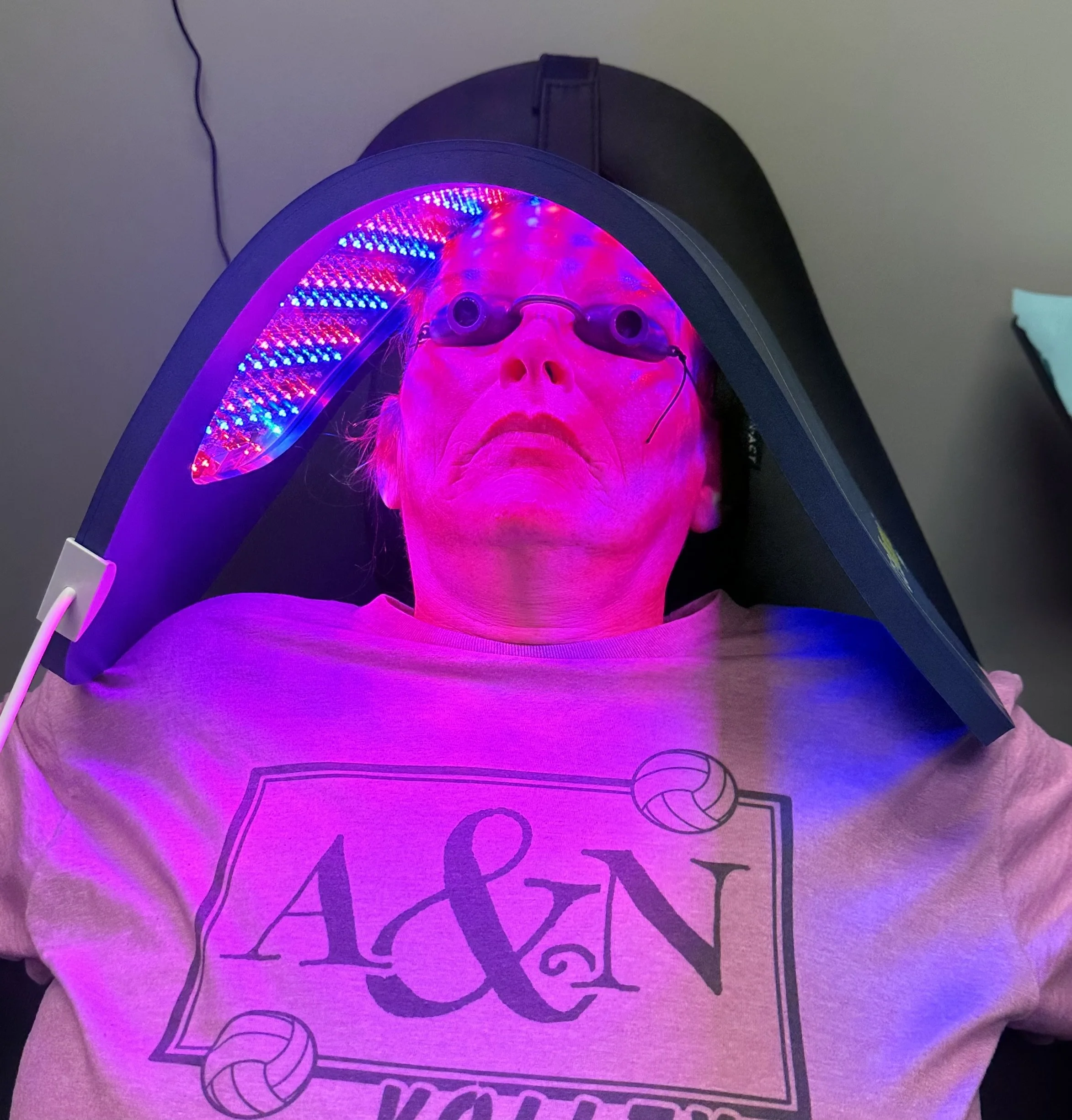 RED LIGHT THERAPY