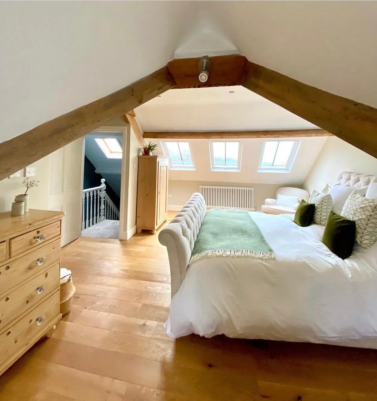 Master Suite 01.jpeg