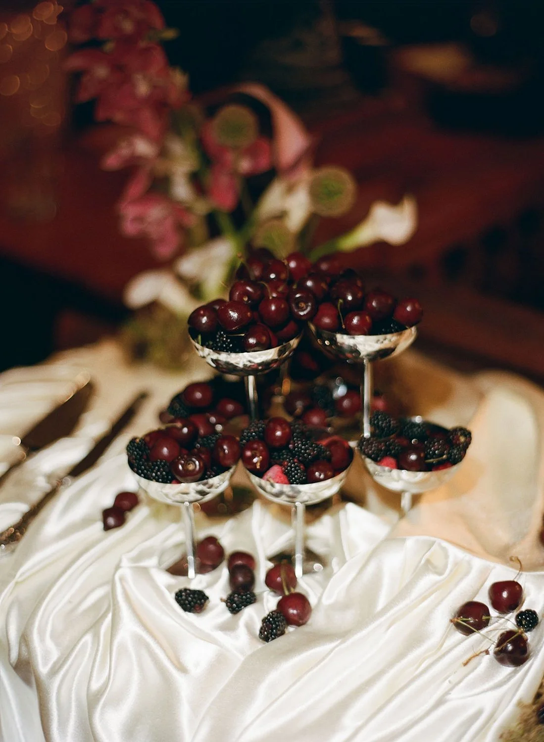 cherry-tower-floral-design-florist-wedding-dessert-table