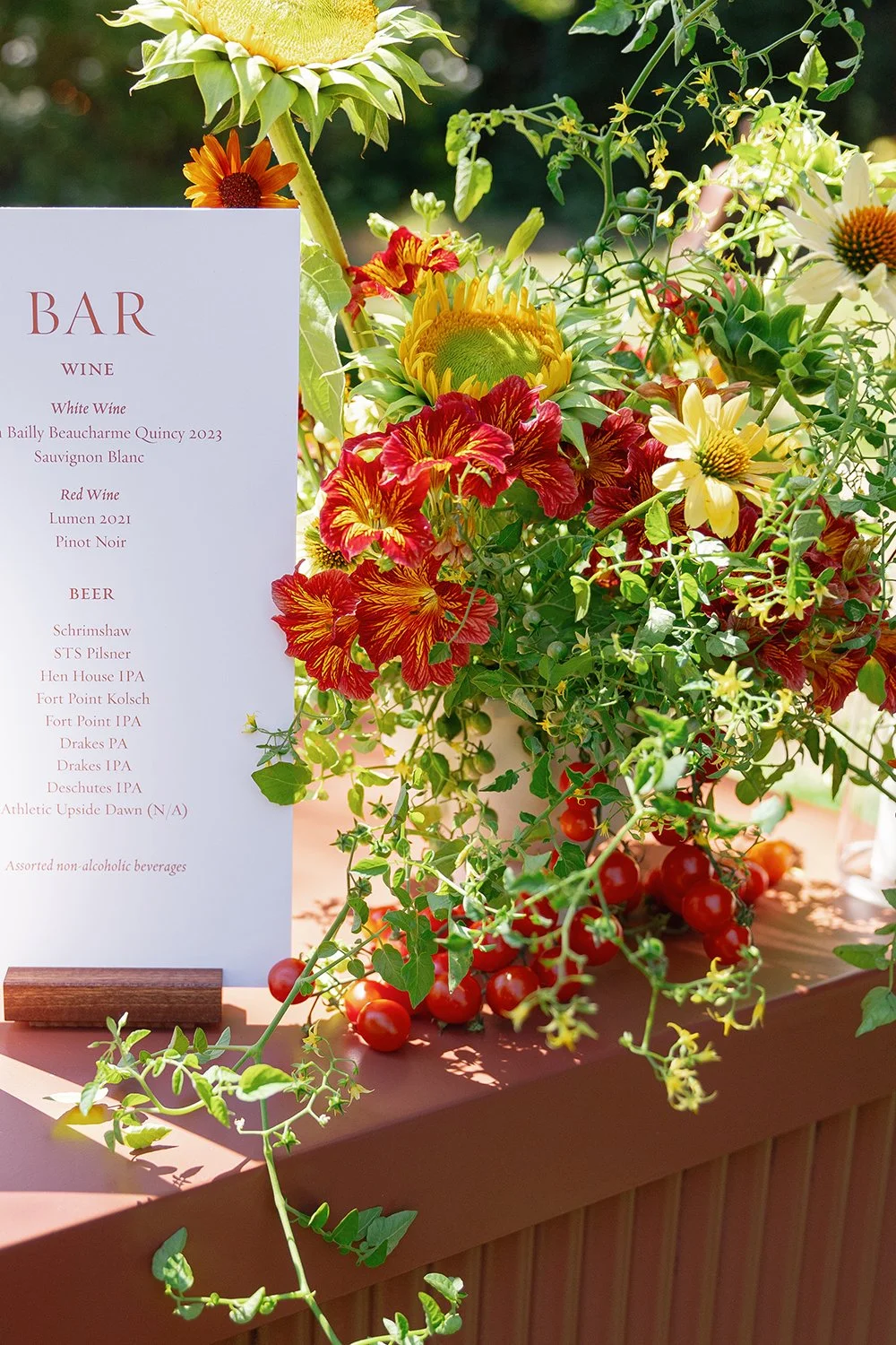cocktail-table-ikebana-arrangement-garden-harvest-tomato-still-life-art-vintage-florist-flowers-bar-arrangement