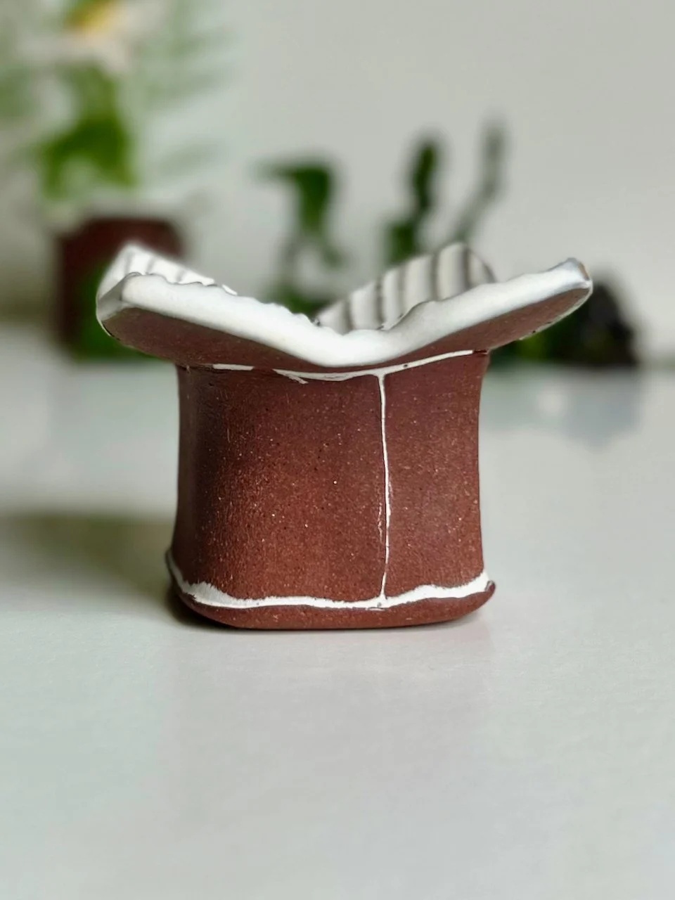 MFB005 - 2 of 4.jpeg