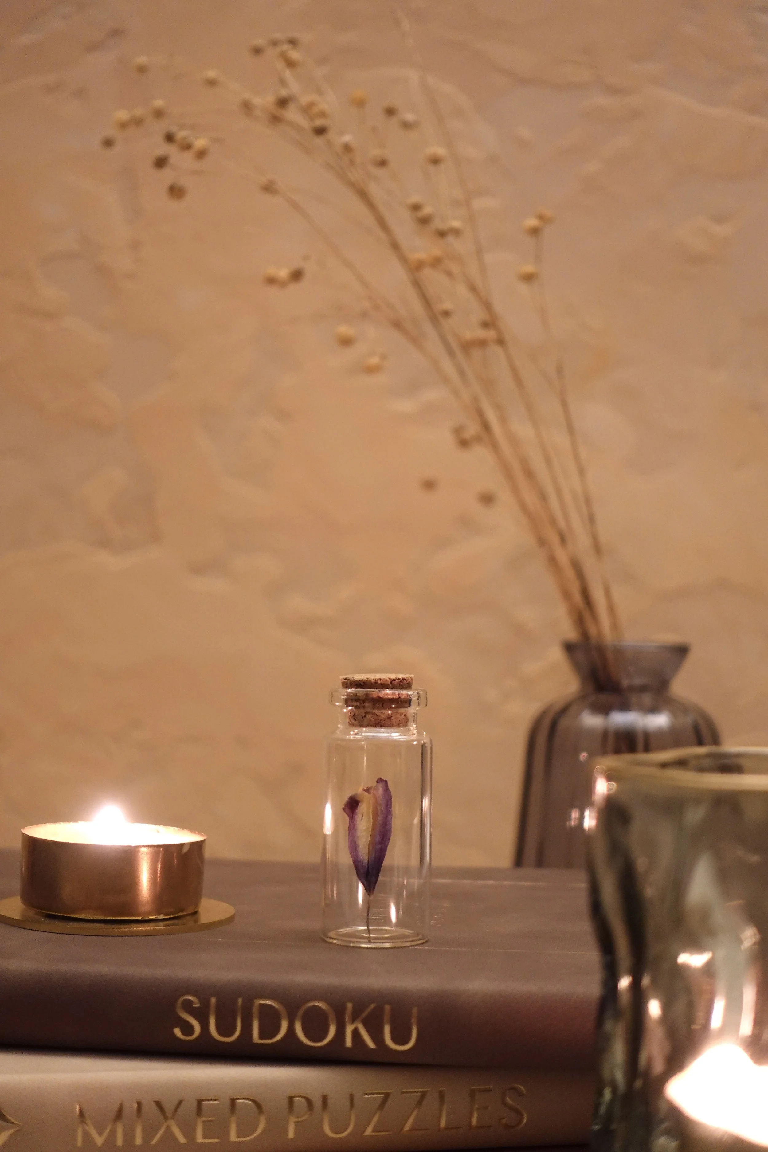 Tiny Jar - Up