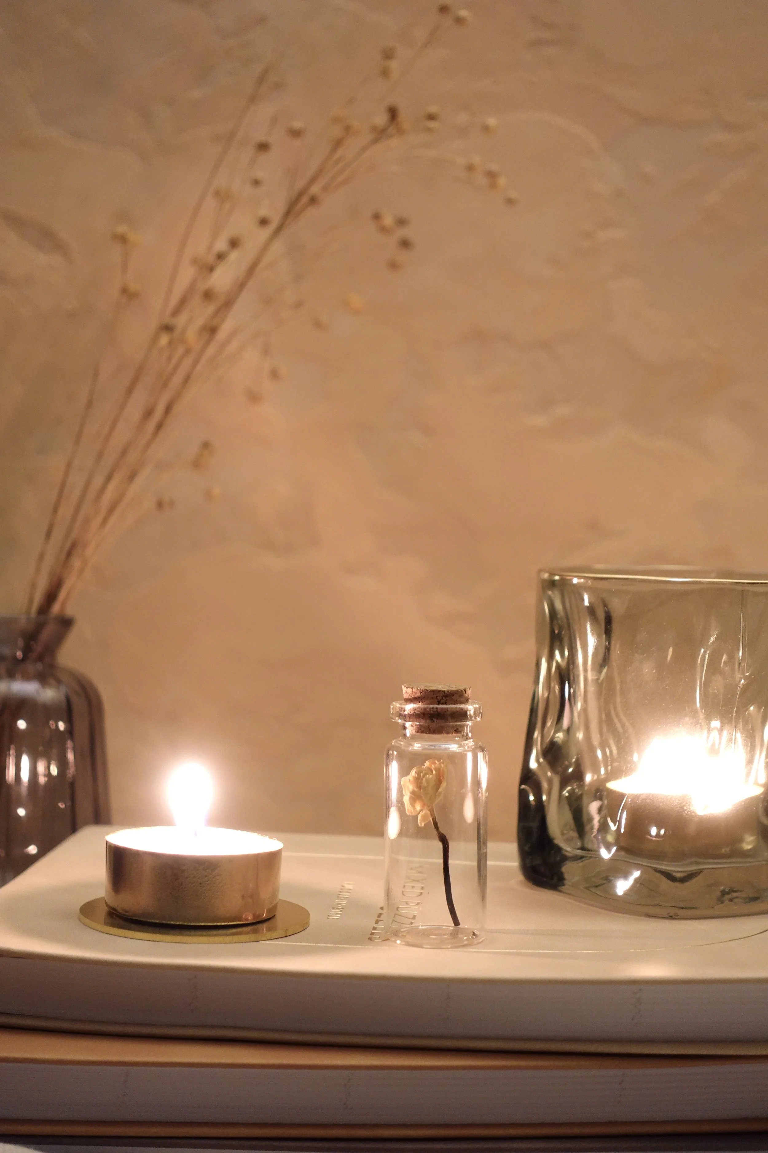 Tiny Jar - Up