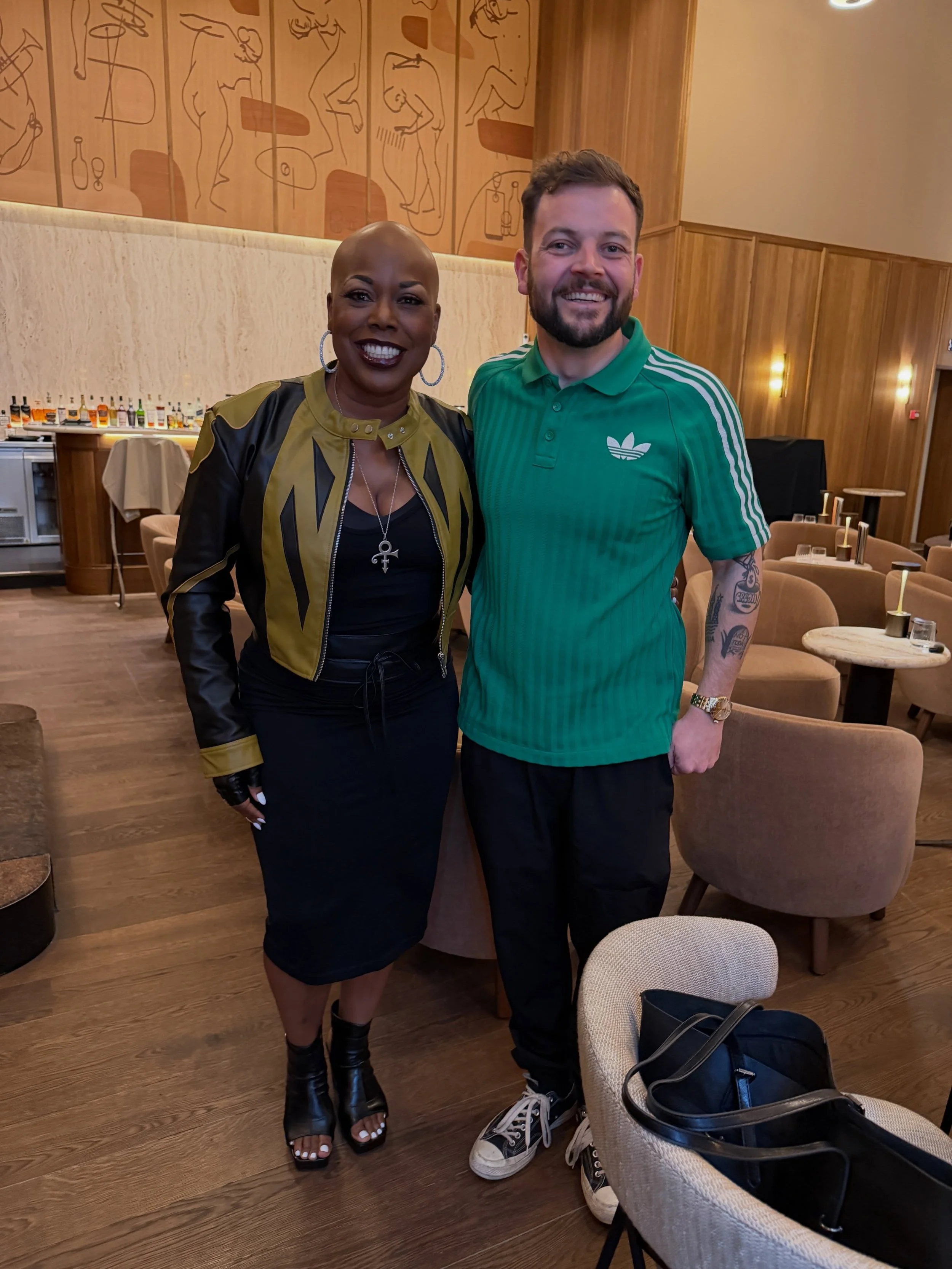 Had the enormous pleasure of talking to the great @therealshelbyj this weekend just before her last show during her @epicurus_cph residency. Our chat about real music in an AI era, being part of @thedangelo&rsquo;s Africa tour and how the legacy of l