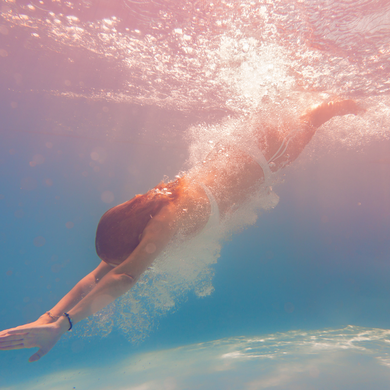 EMB-Image-Pink-Diver 1.png