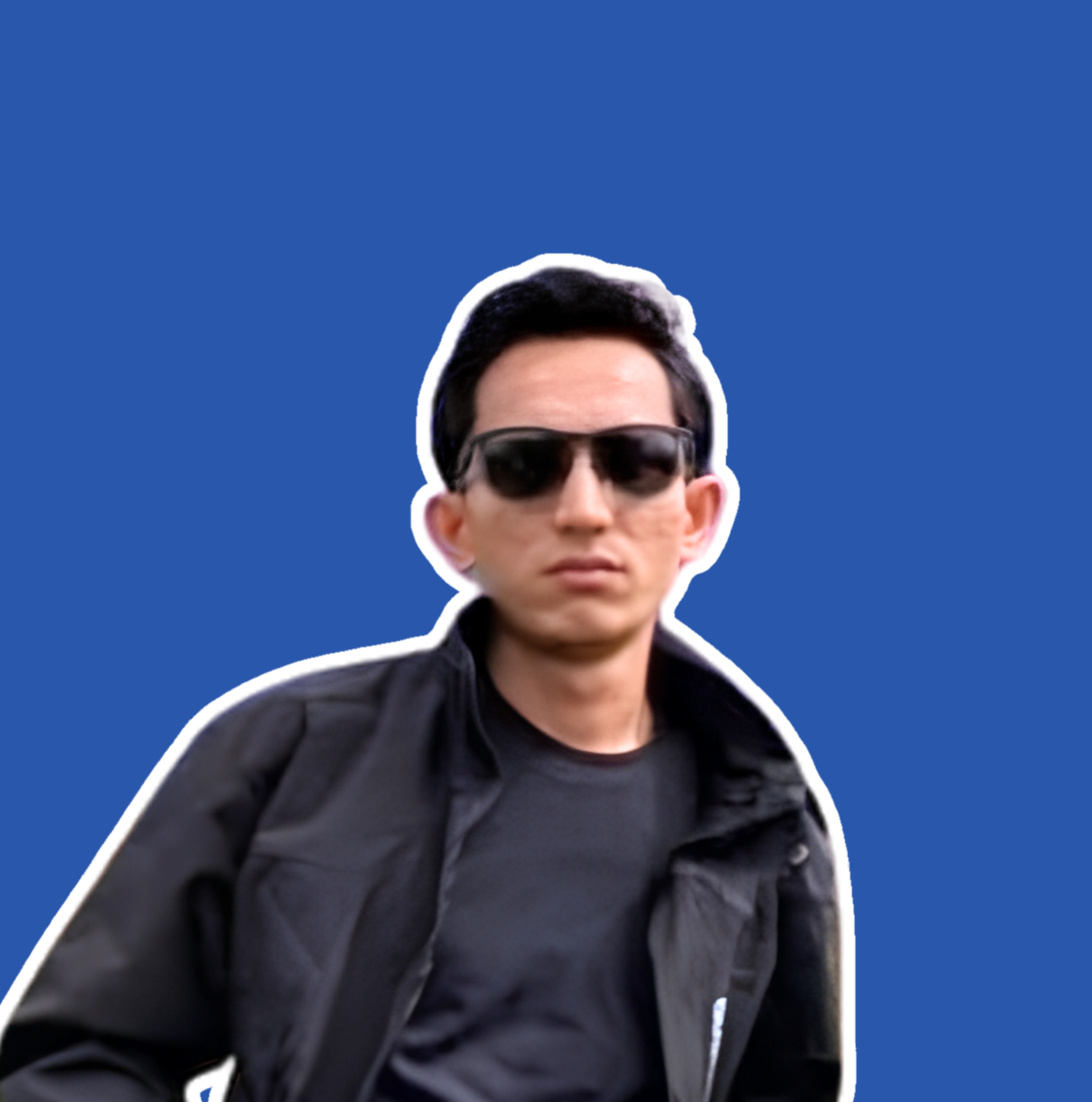 Fareez Farkhan, A Non Executive Director of the Dingin Sore Malaysia, Primarily looking up for all business operation based in Kuching, Sarawak and borneo division including in Indonesia.