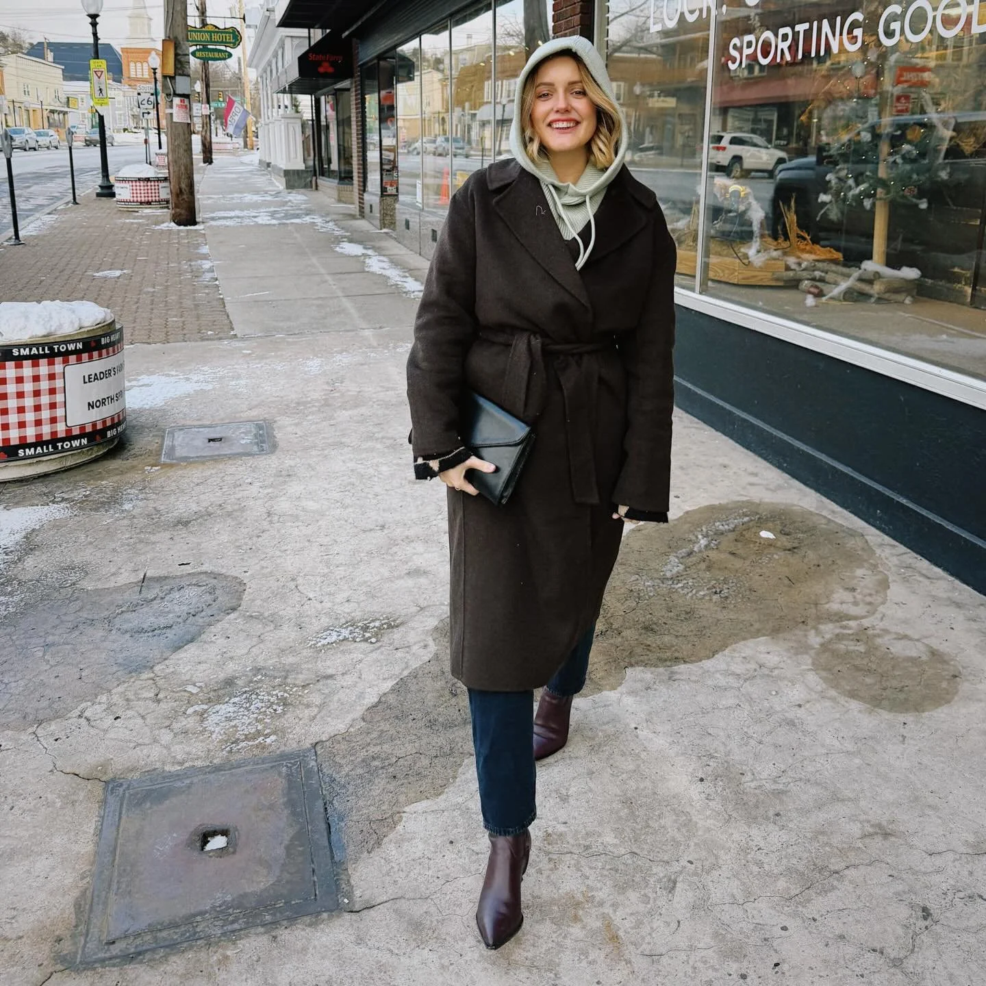 a much needed night out 

#pinterestaesthetıc #winteroutfit #americanheritage