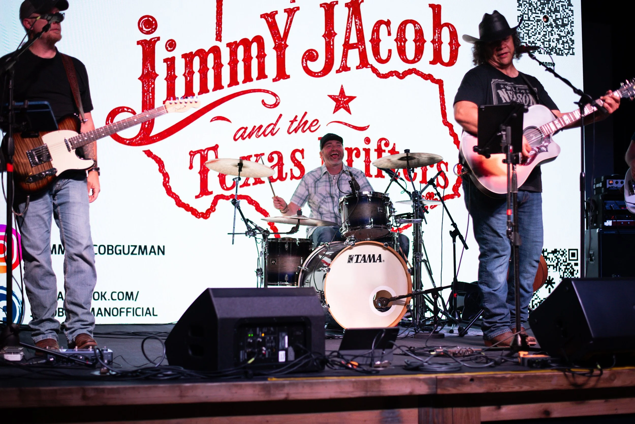 Full band performing at The Gin - Prosper, TX. Photo Credit: Kaylah Jayde Photography - IG @KaylahJaydePhoto