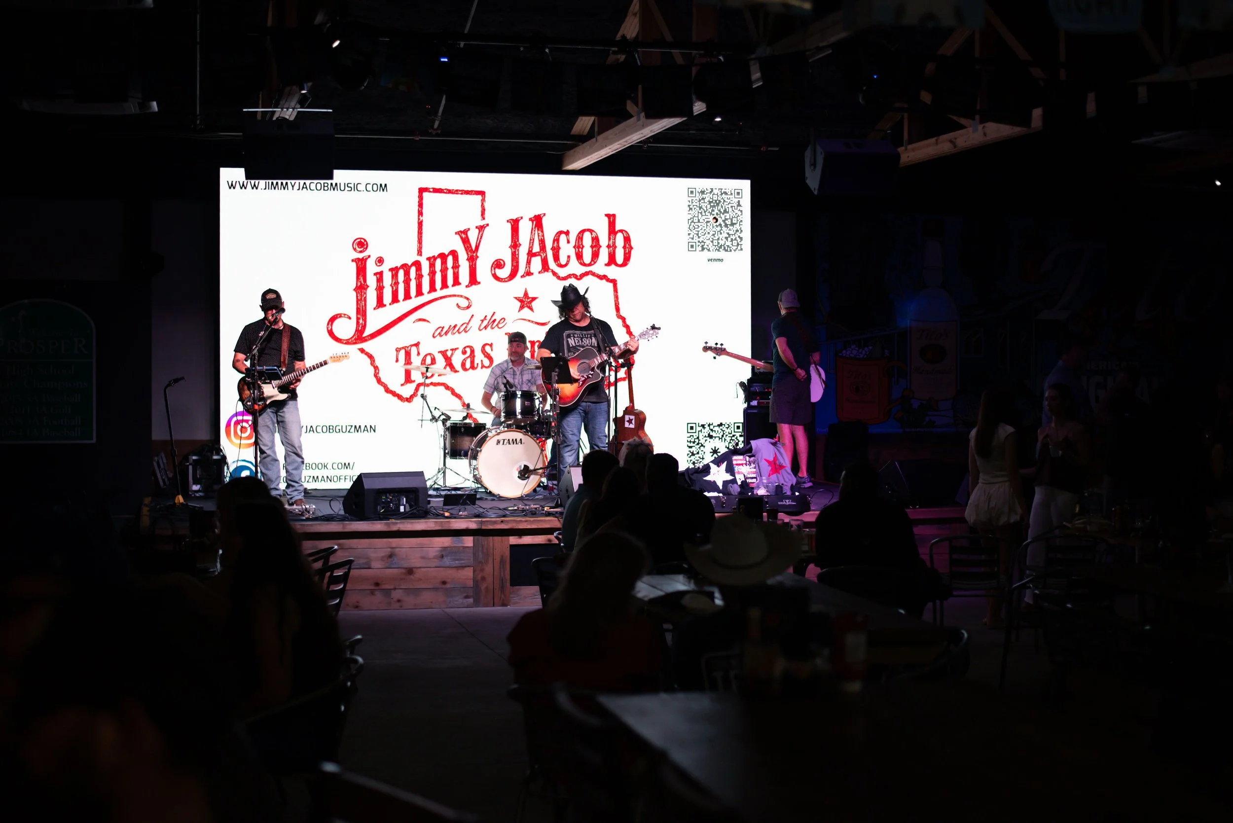 Full band performing at The Gin - Prosper, TX. Photo Credit: Kaylah Jayde Photography - IG @KaylahJaydePhoto