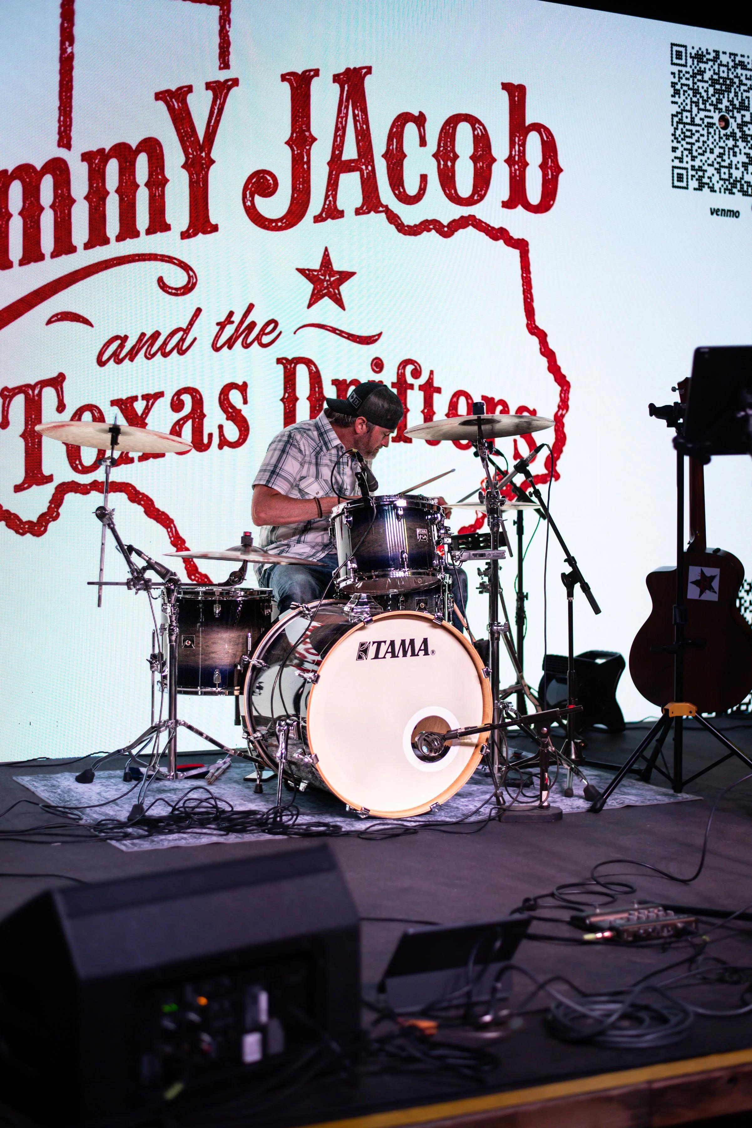 Full band performing at The Gin - Prosper, TX. Photo Credit: Kaylah Jade Photography
