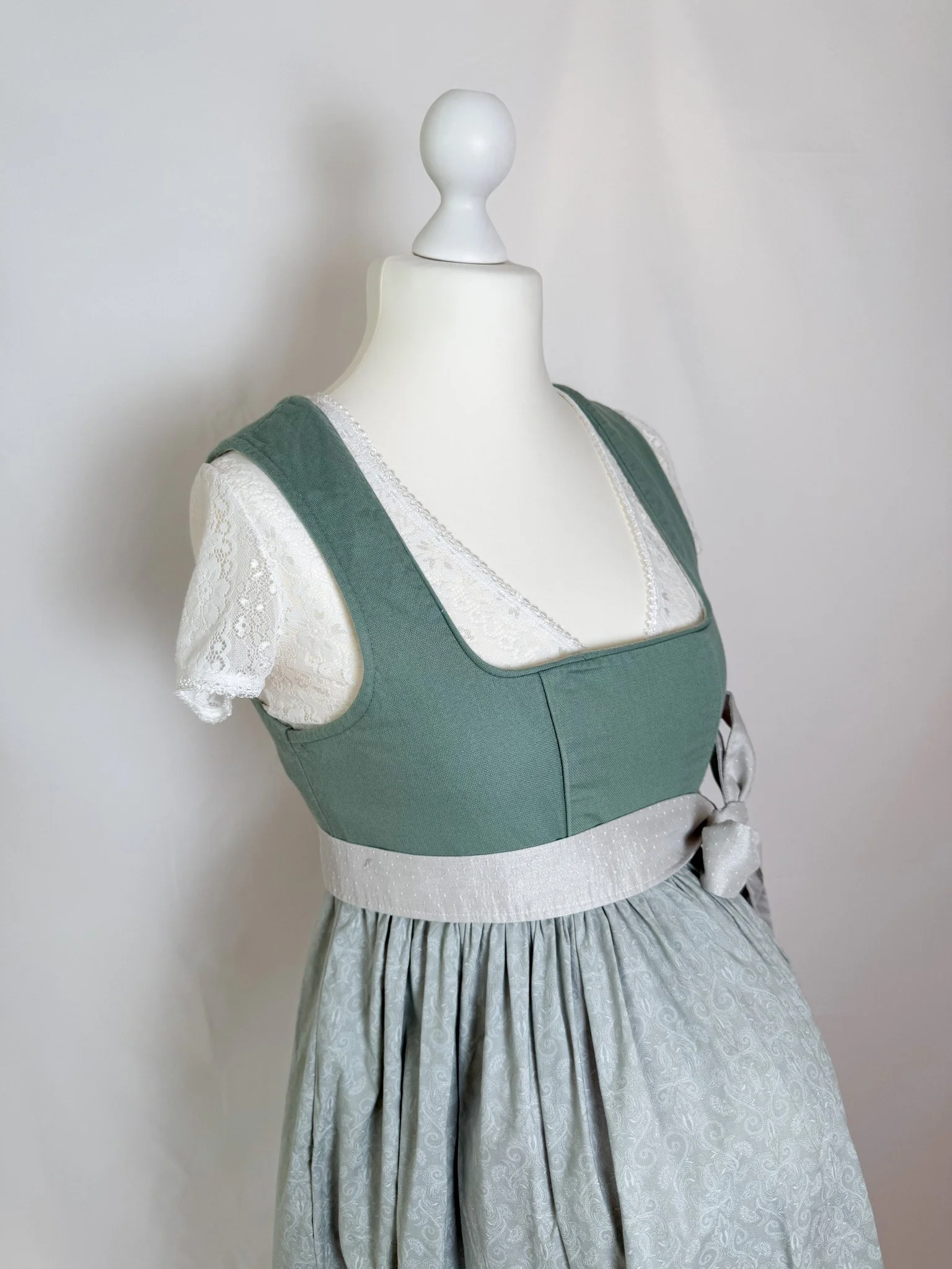 mint herzfein (2).jpg