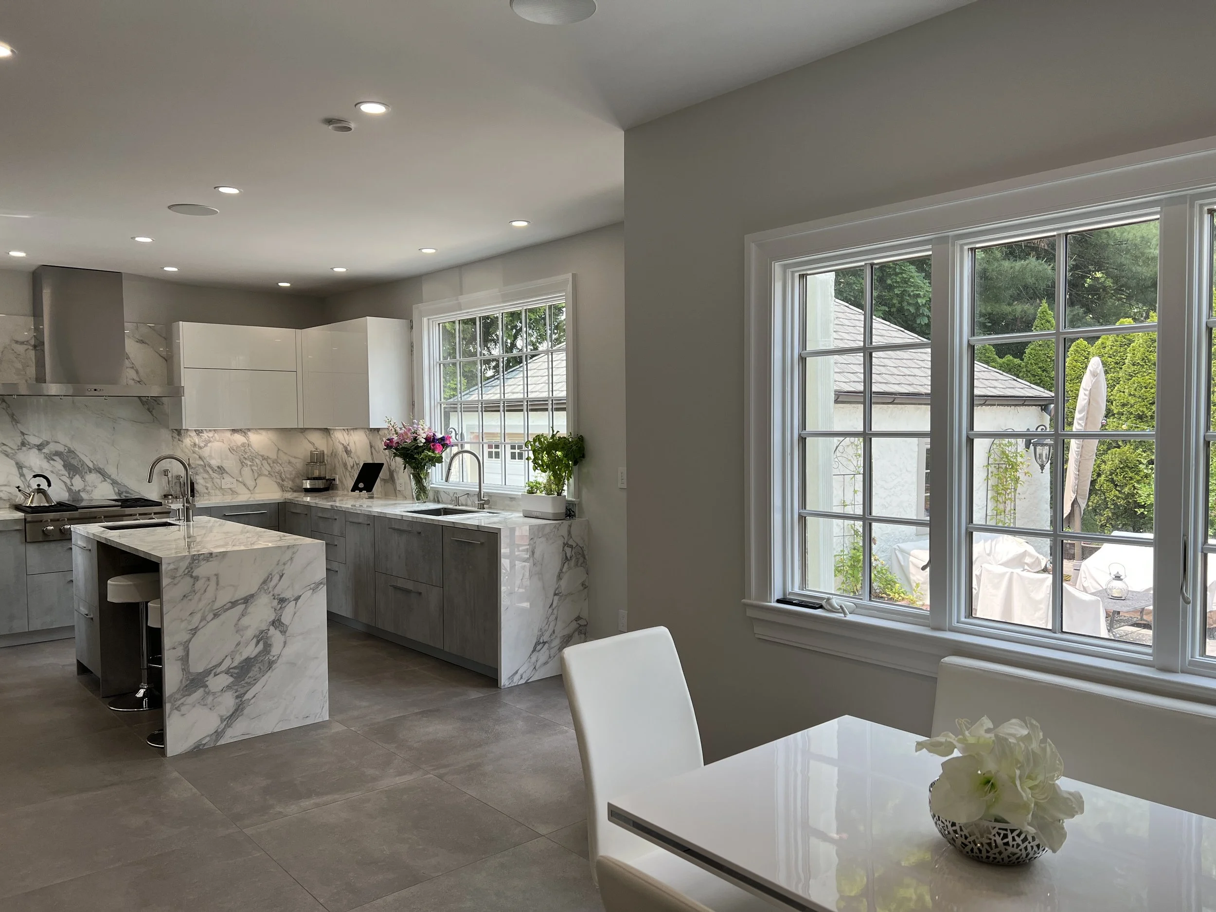 Modern Kitchen open to dining area