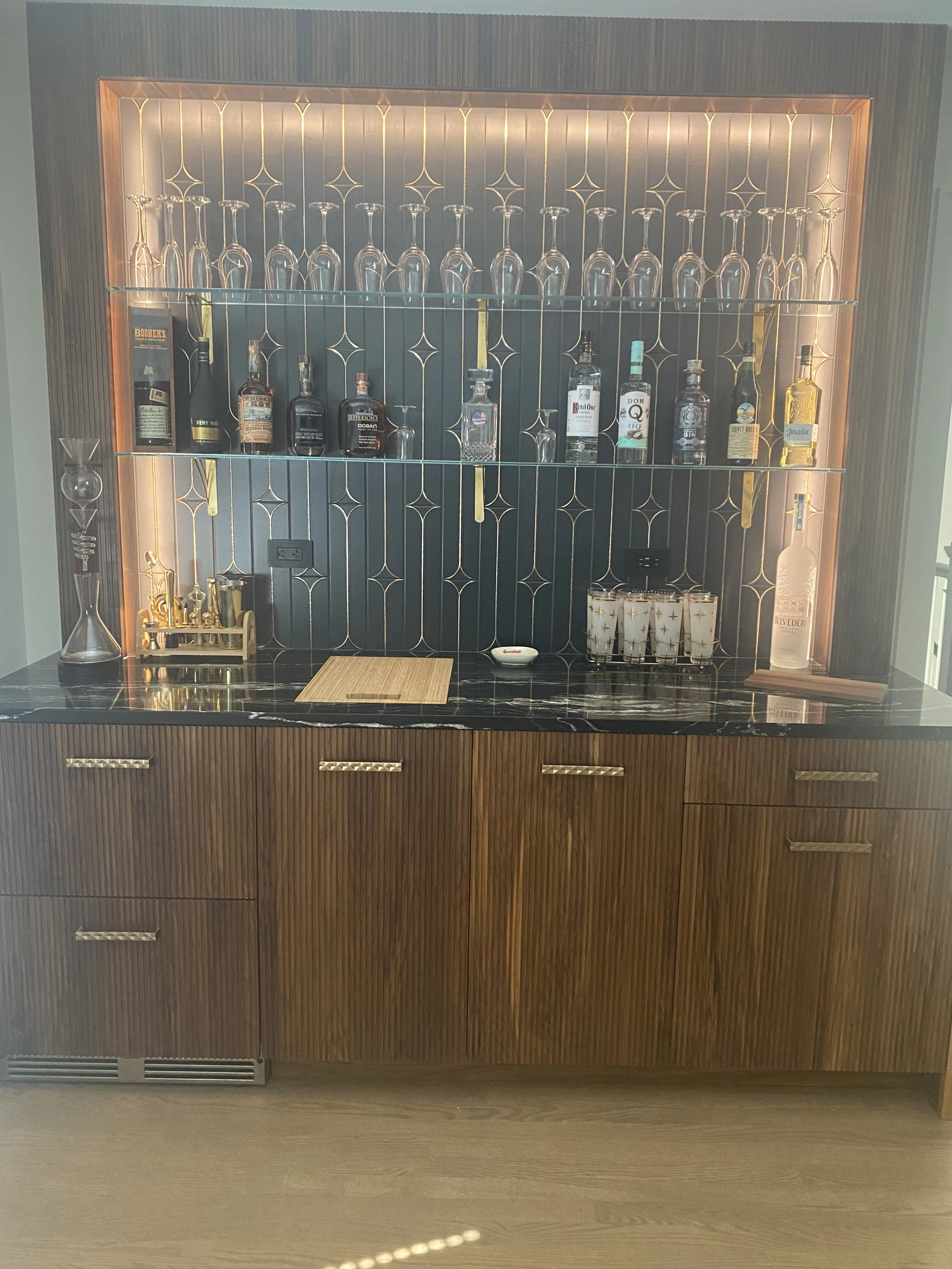 Ingraldi 2nd Fl Bar 11.jpg