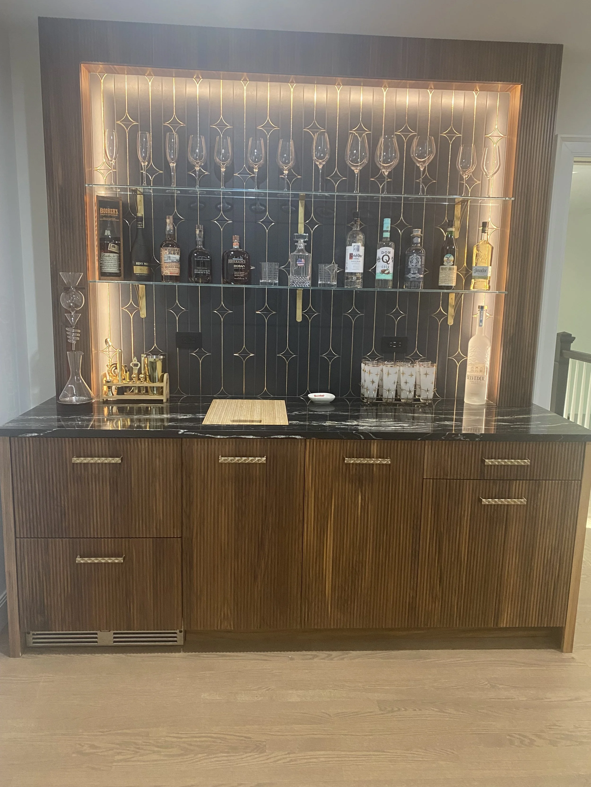 Ingraldi 2nd Fl Bar 3.jpg