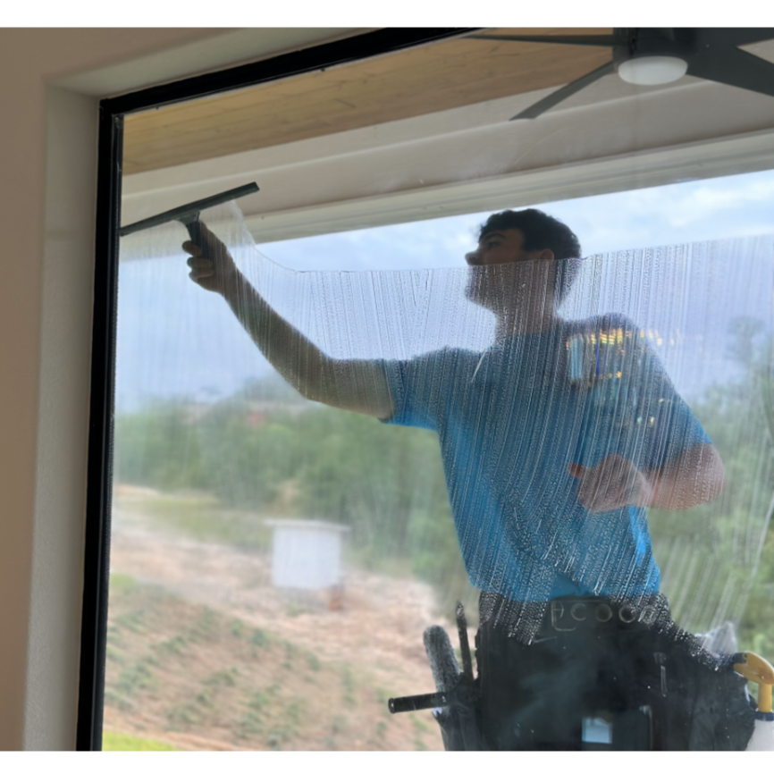 Conner Window Care | Experience Expert Window Cleaning