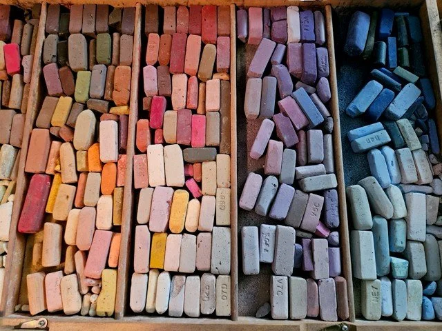 Want to see pastel artists at work and try out pastels yourself?  Come to the reception for the &quot;Showcasing Pastels&quot; exhibit this Sunday from 2 to 4 pm at the Montpelier Center for Arts and Education. See you at the Try Your Hand table!