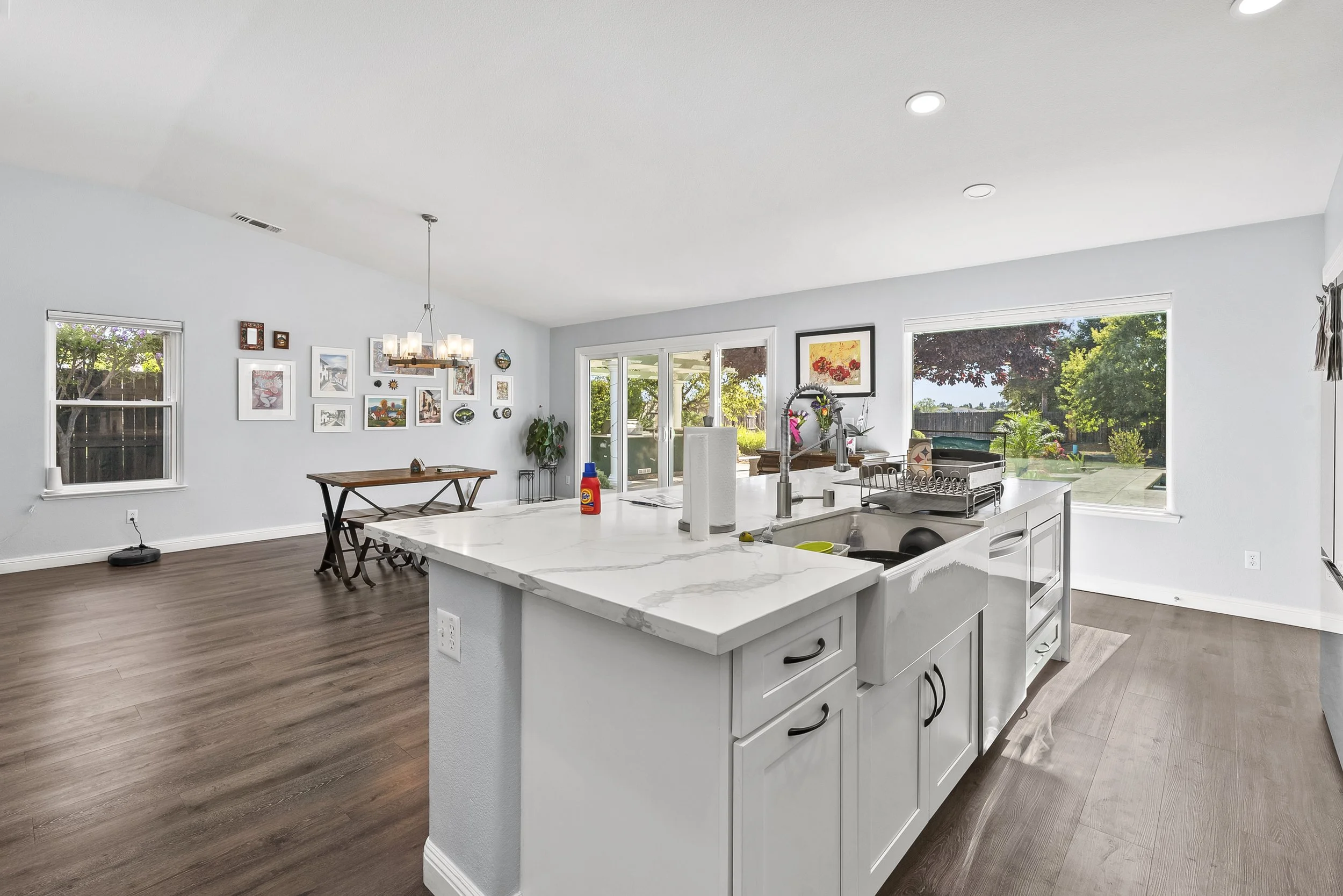 Kitchen 6 (1).jpg