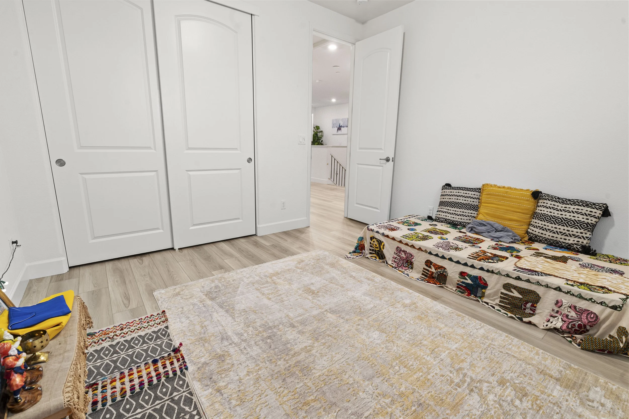 Secondary Bedroom (1).jpg