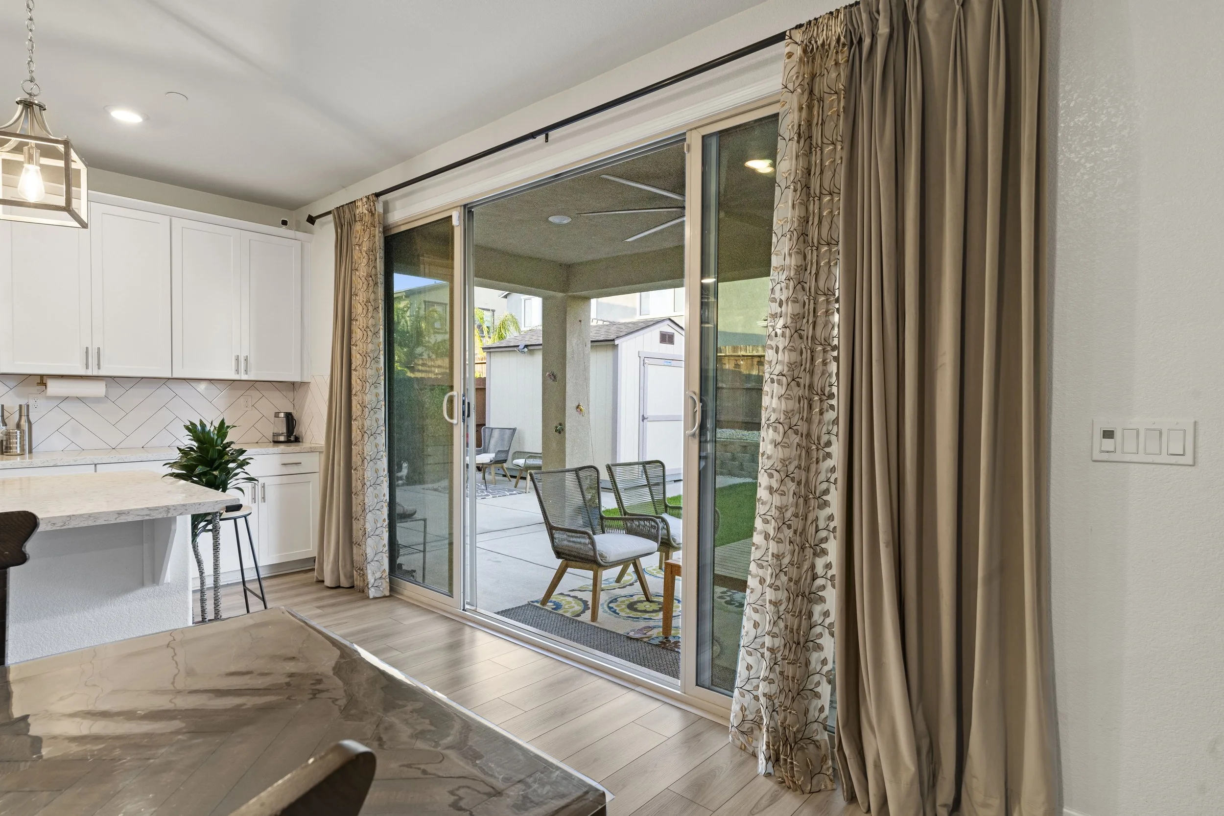 Oversized Sliding glass door (2).jpg