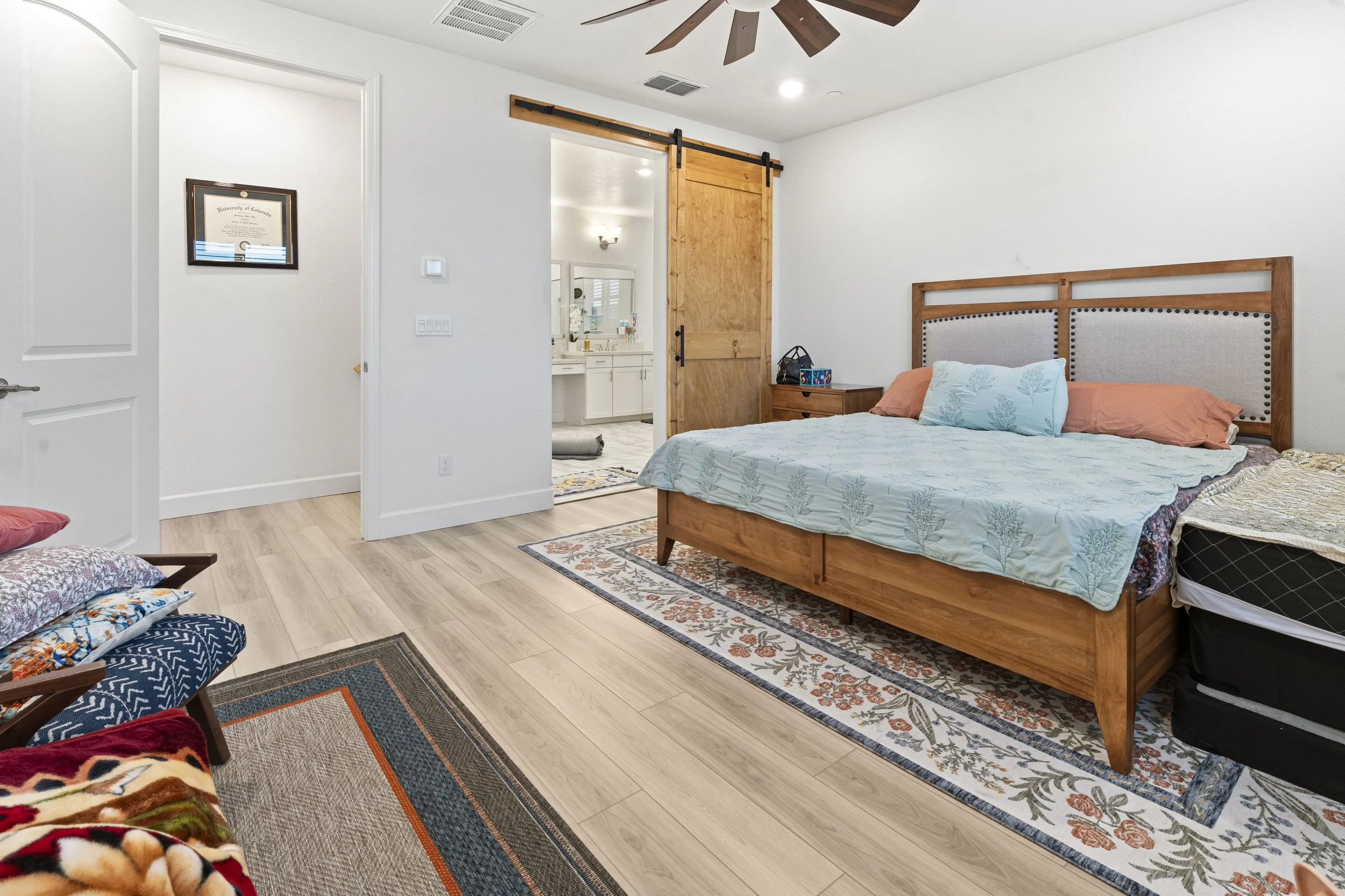 Primary Bedroom (1).jpg