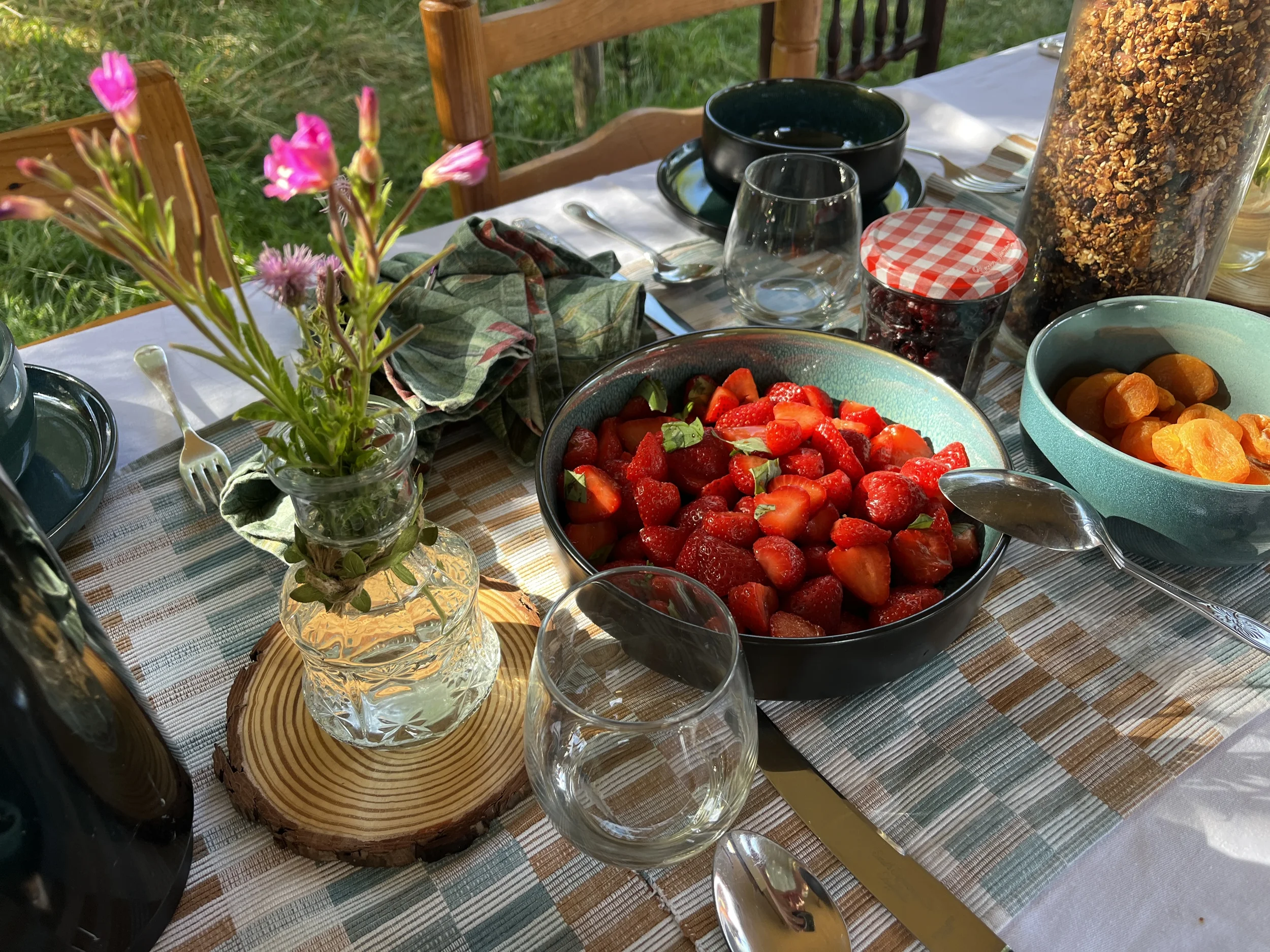 Breakfast at enwild retreat.webp