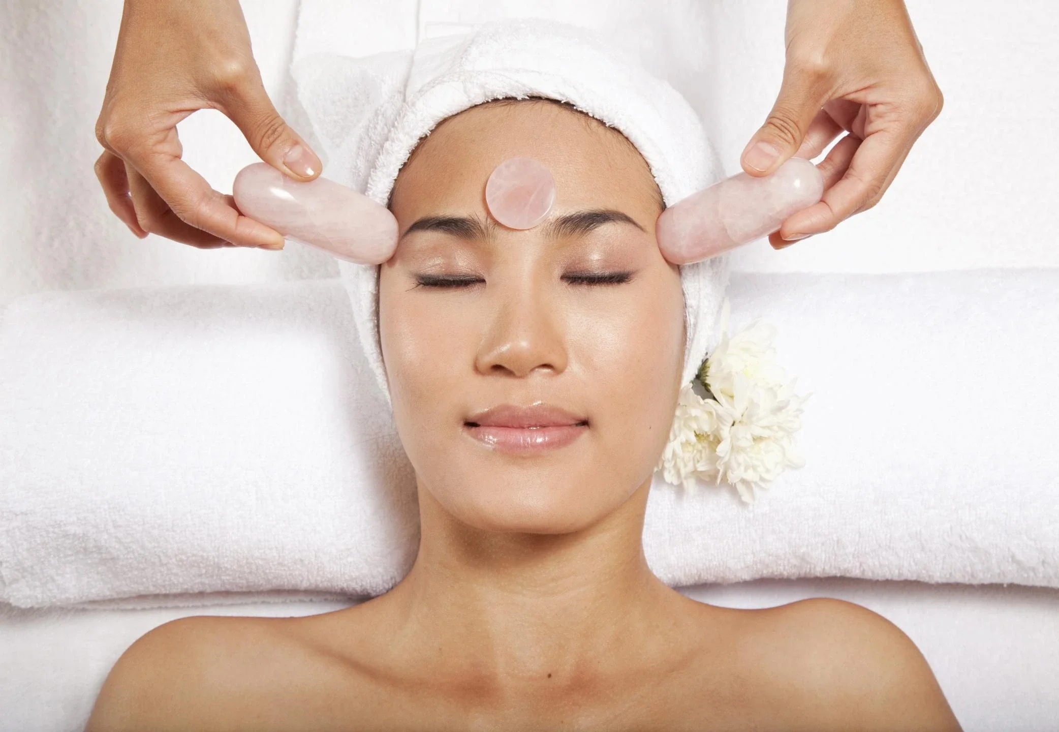 60 Minute Facial with Rose Quartz Crystal Roller & Gua Sha (Tanya)