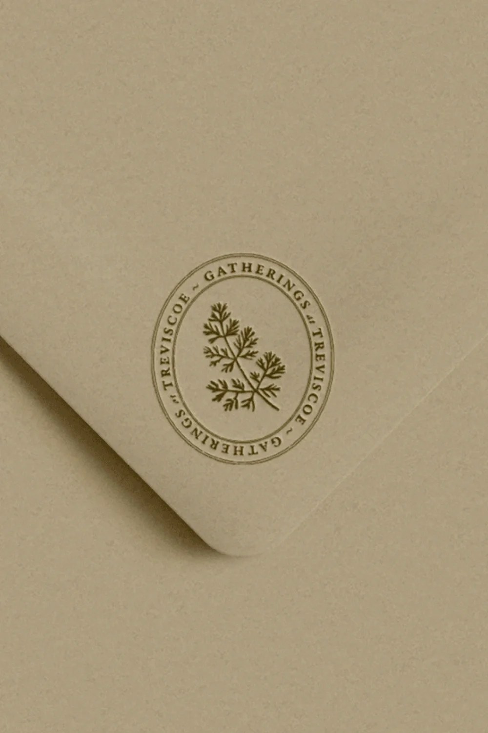 Elevated & organic submark design for a sustainable flower stylist, by The Brand Flourist