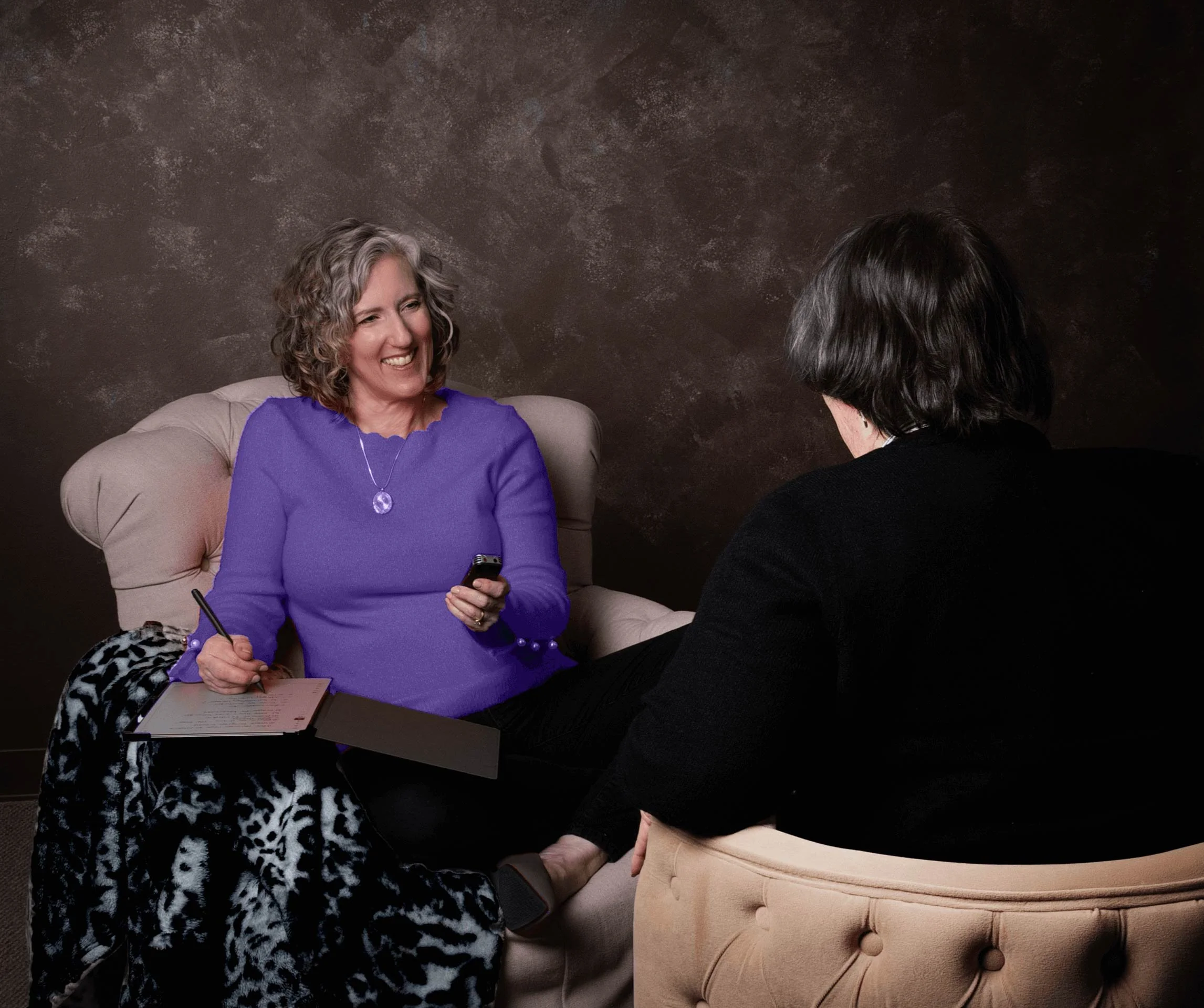 Personalized memoir interview with Diamond Memoirs capturing life stories through in person conversation