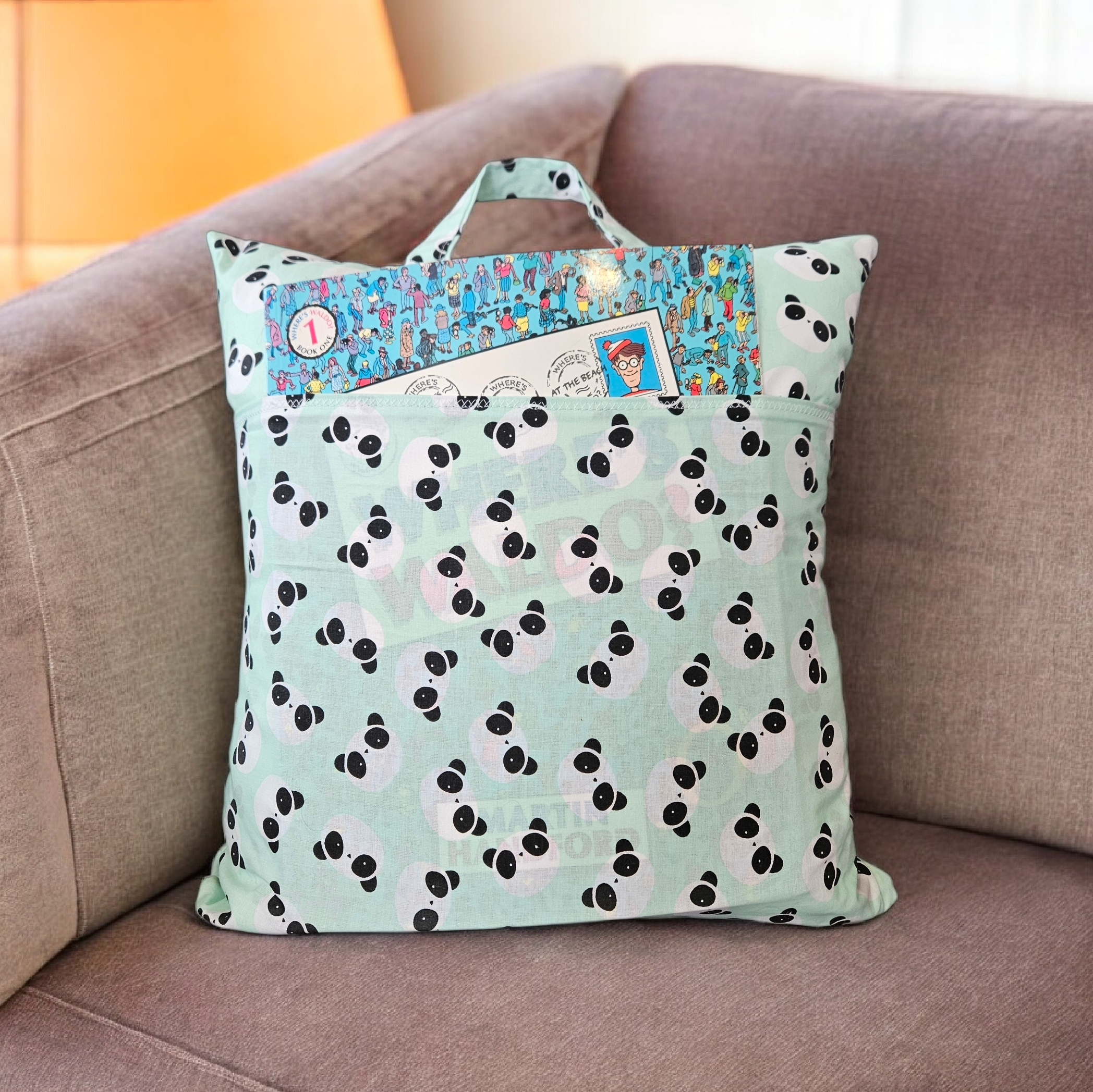 Reading Pillows - Pandas