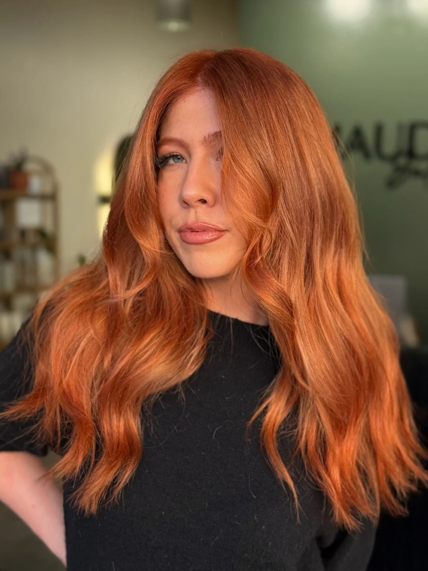 Did someone say copper? 🤭🍊

Hair by @beautybykeeks_ 

#copperhaircolor #copper #aveda #coloradosalon #coloradohairstylist