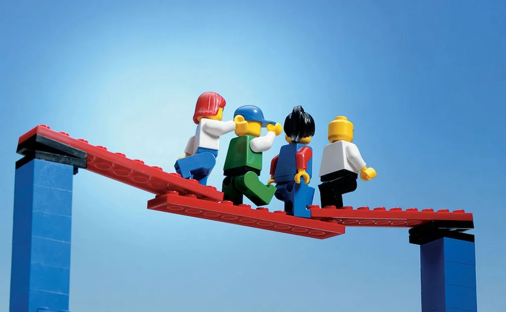 LEGO® Serious Play® – Ein Werkzeug für Projektleiter:innen, Lehrpersonen und andere Katalysatoren