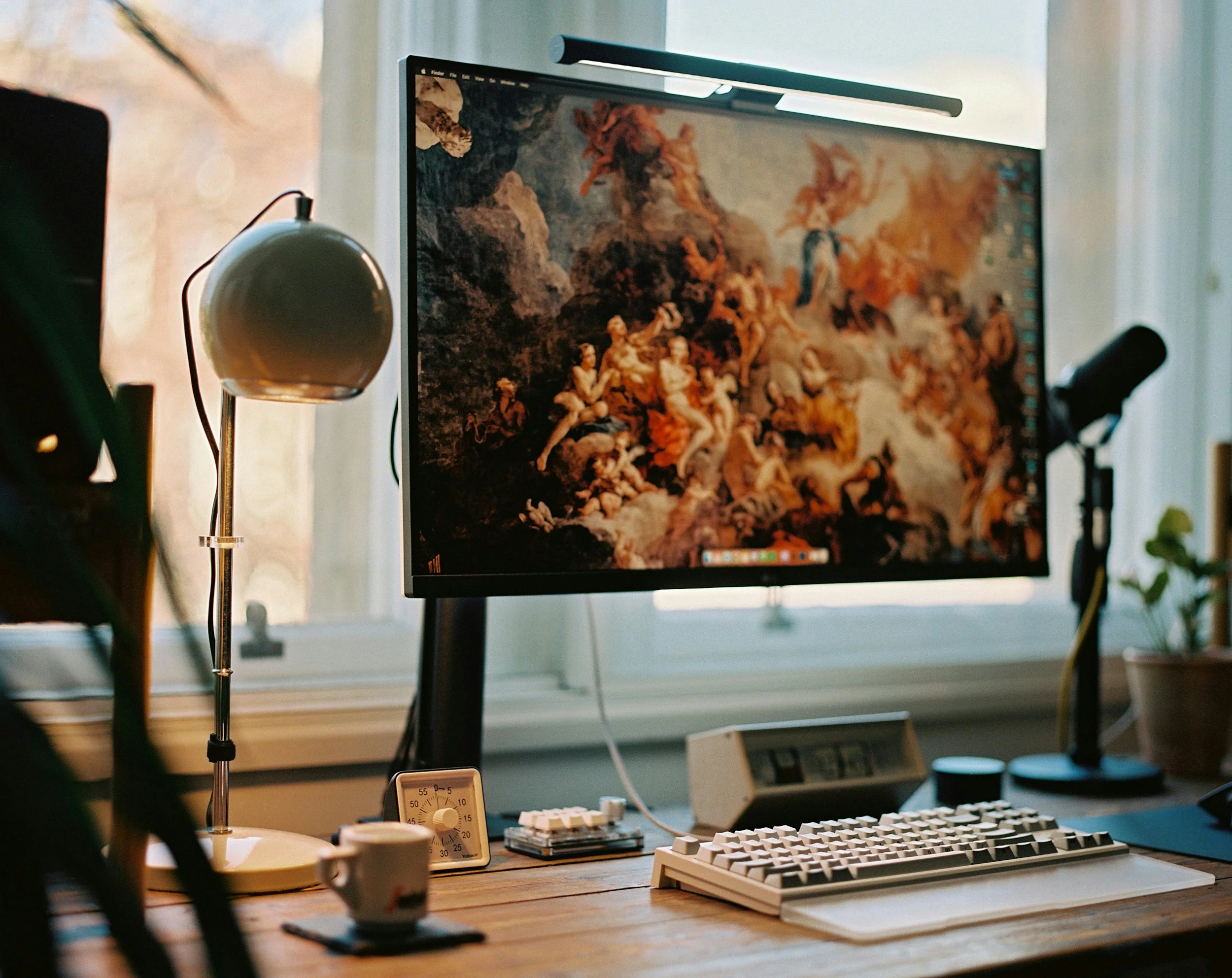 How to Balance Technology and Connection in Family Life