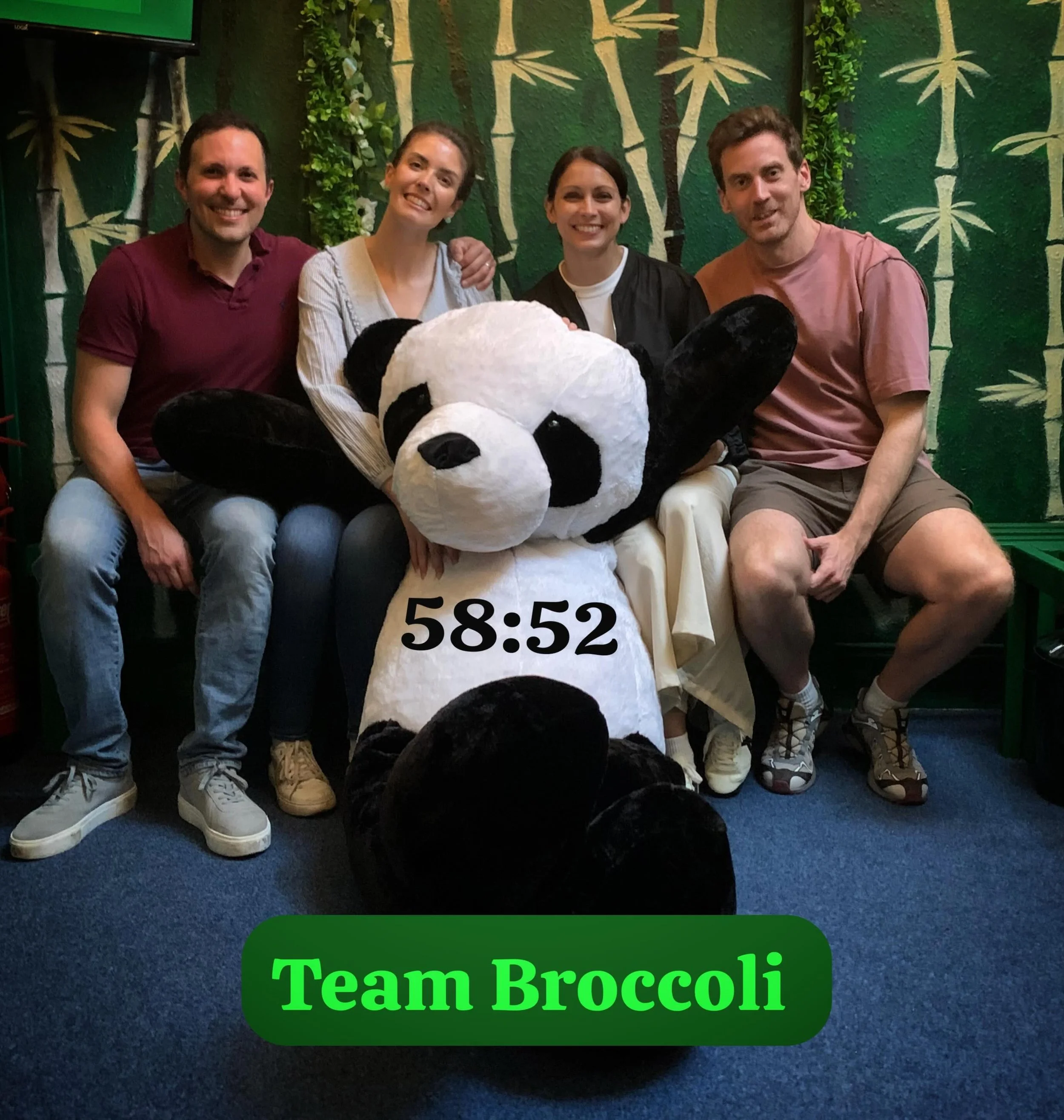 Always eat your greens&hellip; they help your brain&hellip; which in turn helps you solve puzzles..! Great to welcome Team Broccoli back again. #teamworkmakesthedreamwork #gosforthhighstreet
