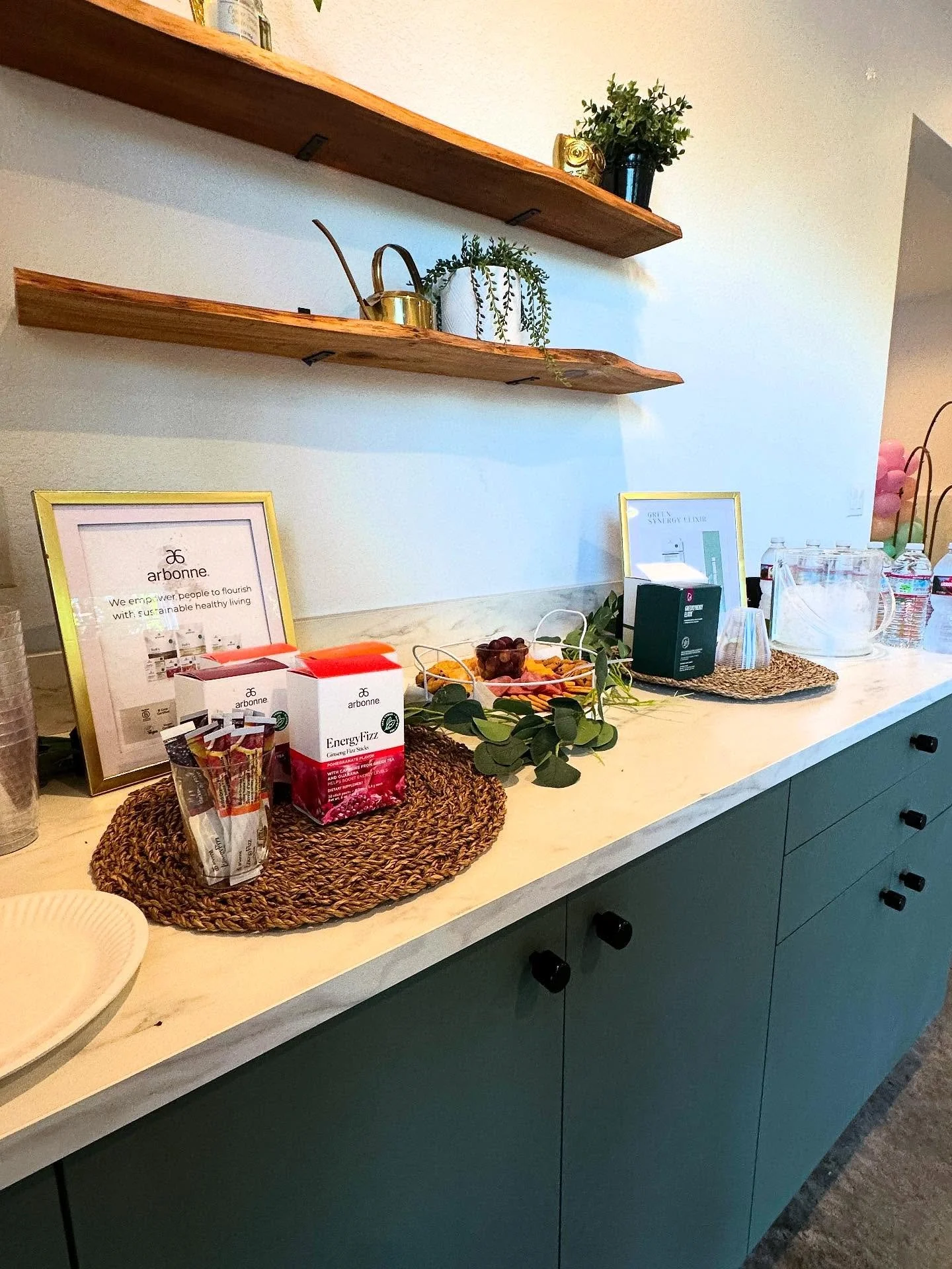 Fizz + Friends!

It was such a fun night hosting this group of ladies to chat all things wellness, connect and even have a fun craft night.

If you are looking for a space for your next gathering or workshop check out the different rental options thr