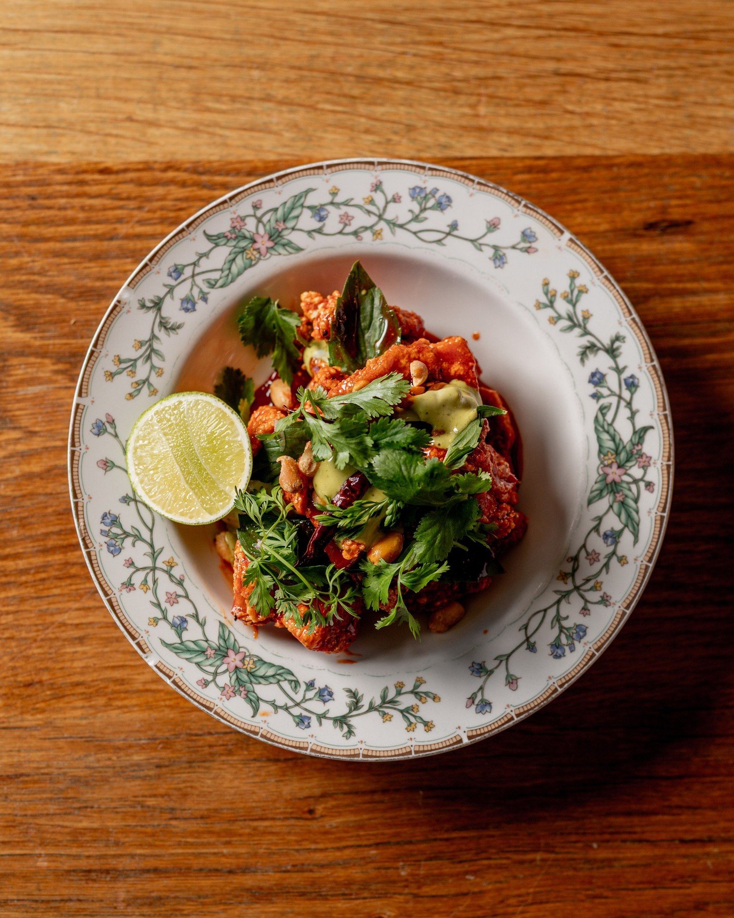 The weekend warm-up you didn&rsquo;t know you needed. 💥 

CHICKEN KARAAGE // kung pao w/ peanuts, yuzu goddess.