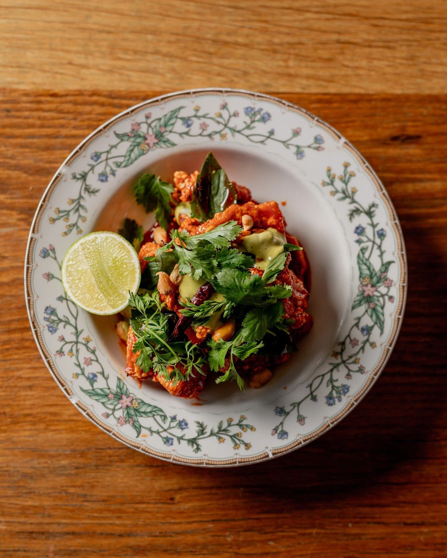 The kind of crispy that changes plans. 

💥 CHICKEN KARAAGE // kung pao w/ peanuts, yuzu goddess.