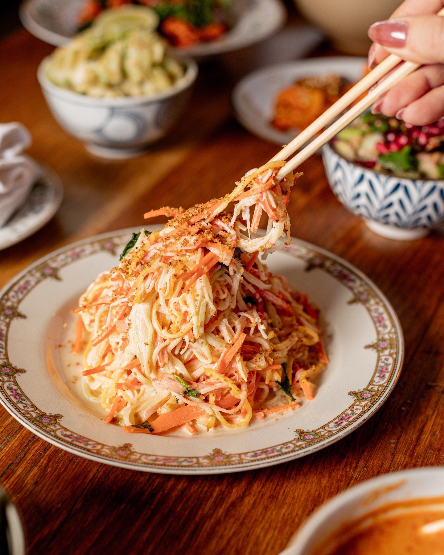 Kani to wake it up.
Katsu to shut it down.

💥 KANI SALAD // mango + carrot + cucumber w/ spicy dressing.
💥 CHICKEN KATSU PARMIGIANA // kimchi vodka sauce +stracciatella.