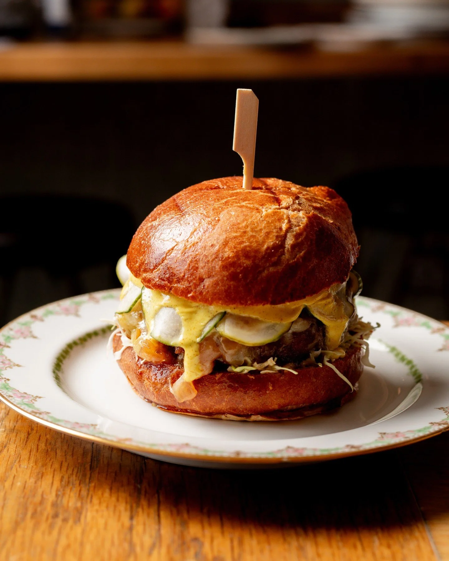 The kind of Thursday you rearrange plans for. Katsu Burger, on.

💥 KATSU BURGER // wagyu, cato corner bloomsday aged cheddar, curry kewpie, cabbage, pickles, milk bun.